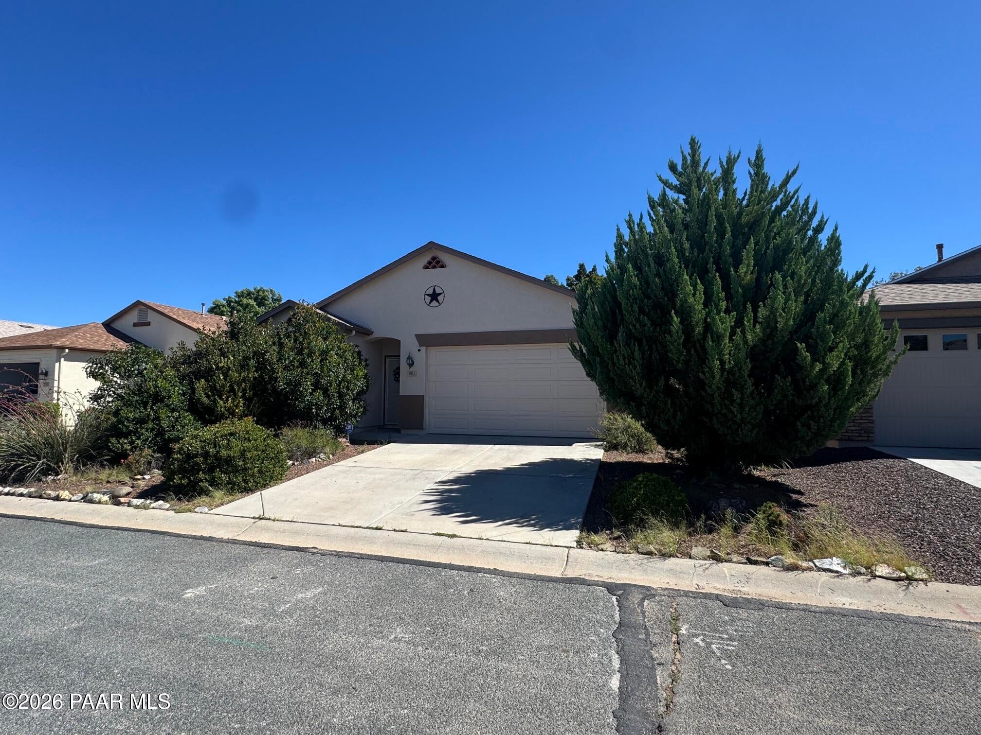 8087 N Winding Trail — photo