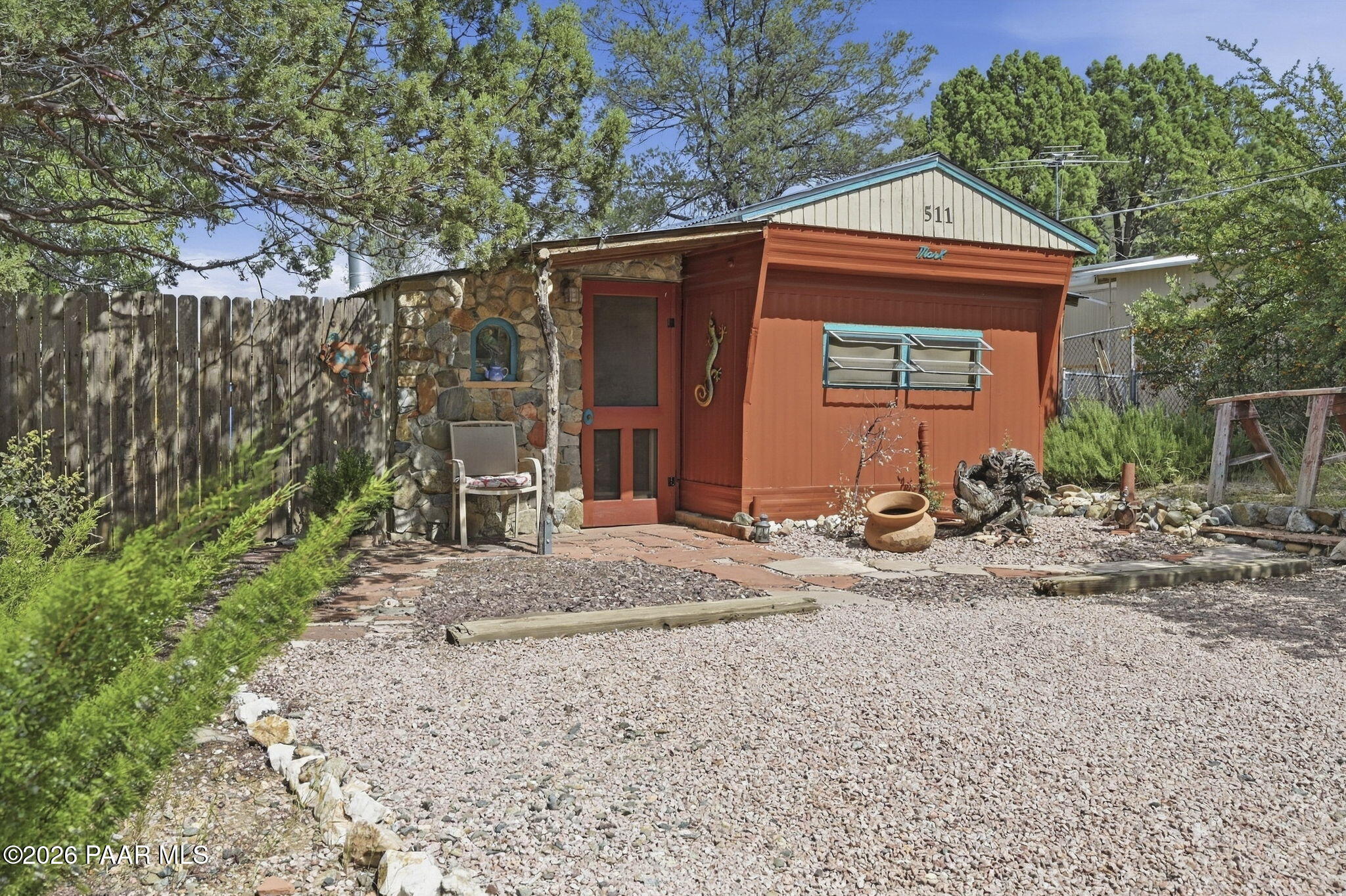 511 S Emerald Trail — photo