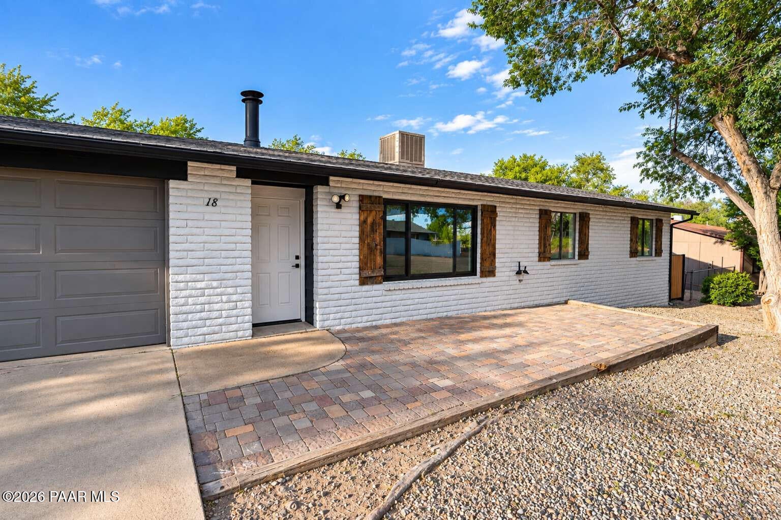 18 Antelope Drive — photo