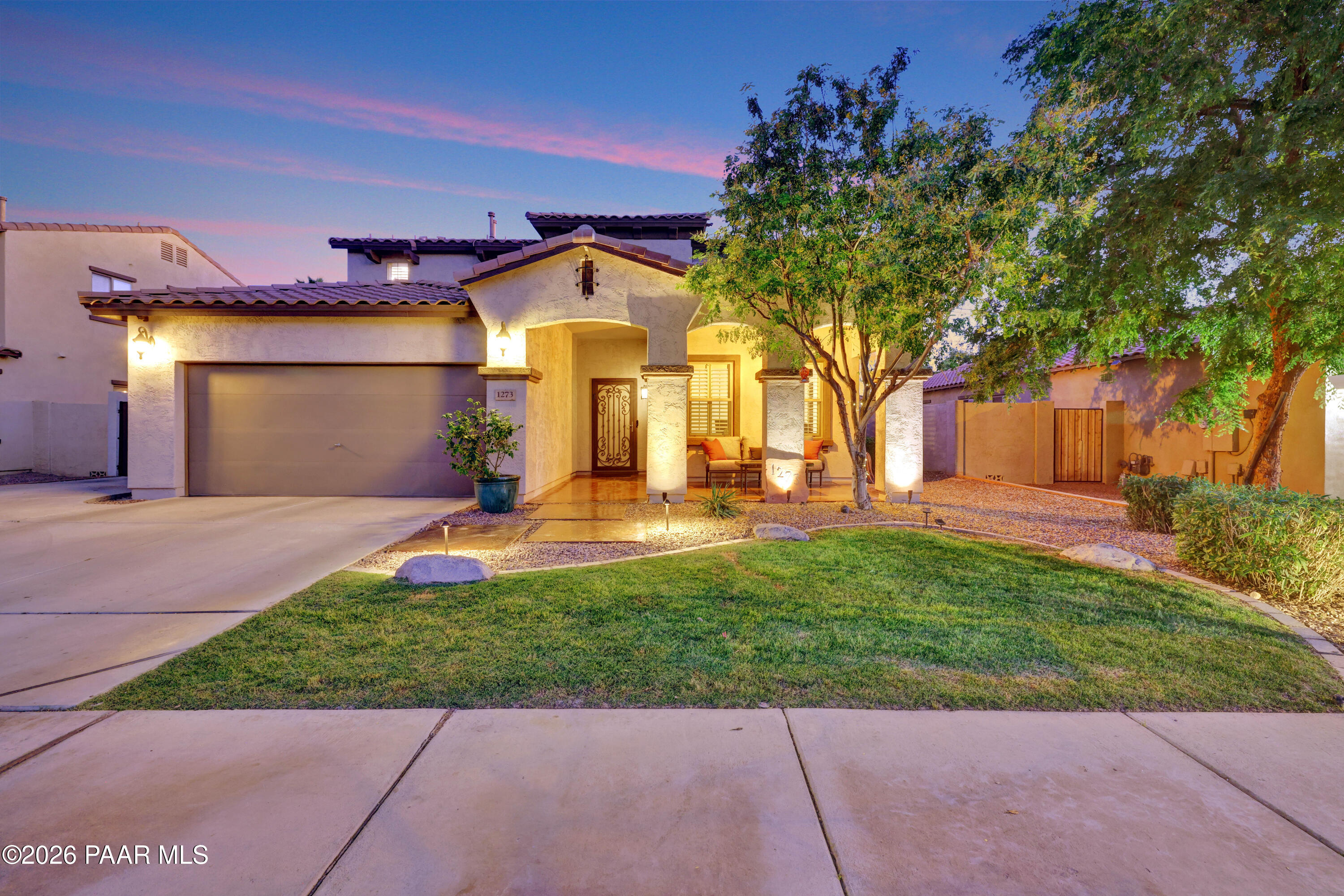 1273 E Apricot Lane — photo