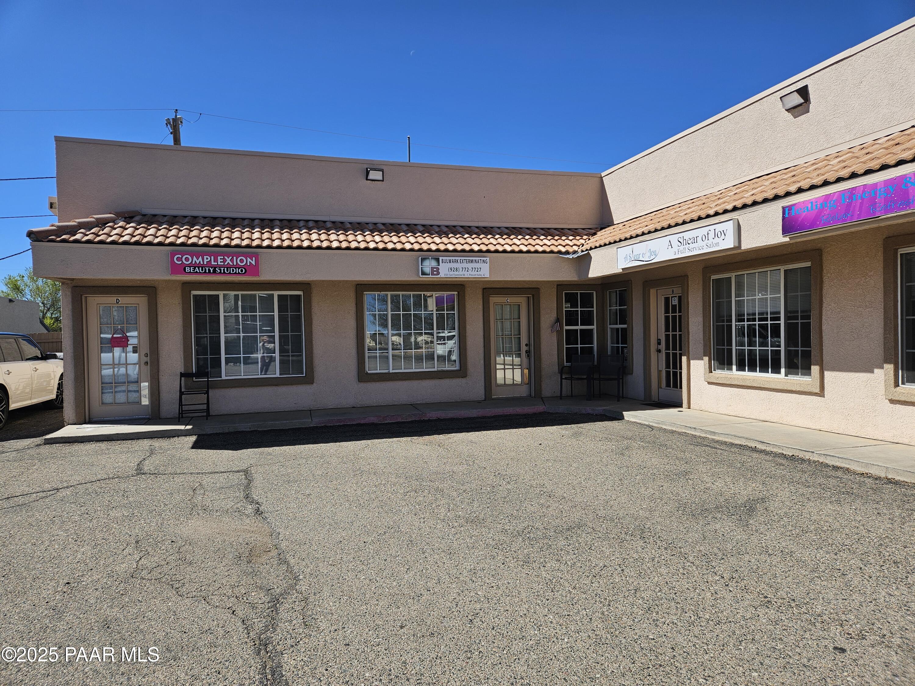8581 E Florentine Road — photo