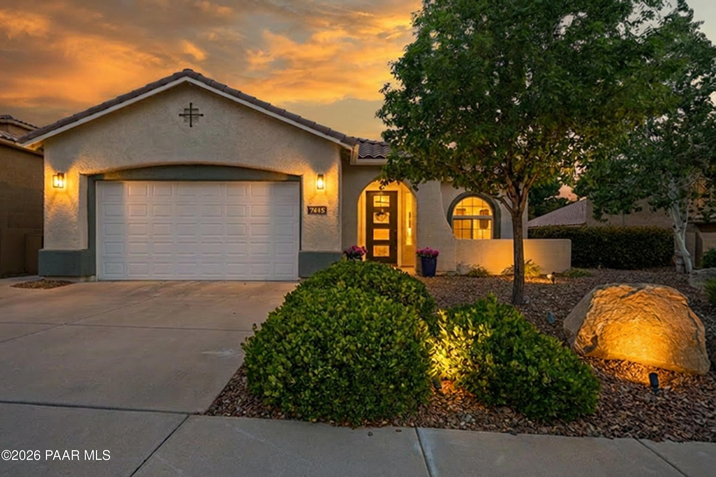 7615 E Traders Trail — photo