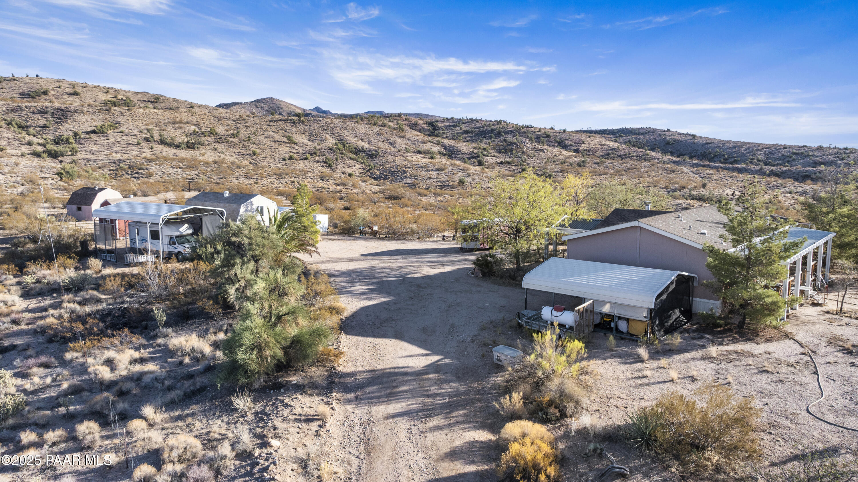 5720 S Mountain Lion Road — photo