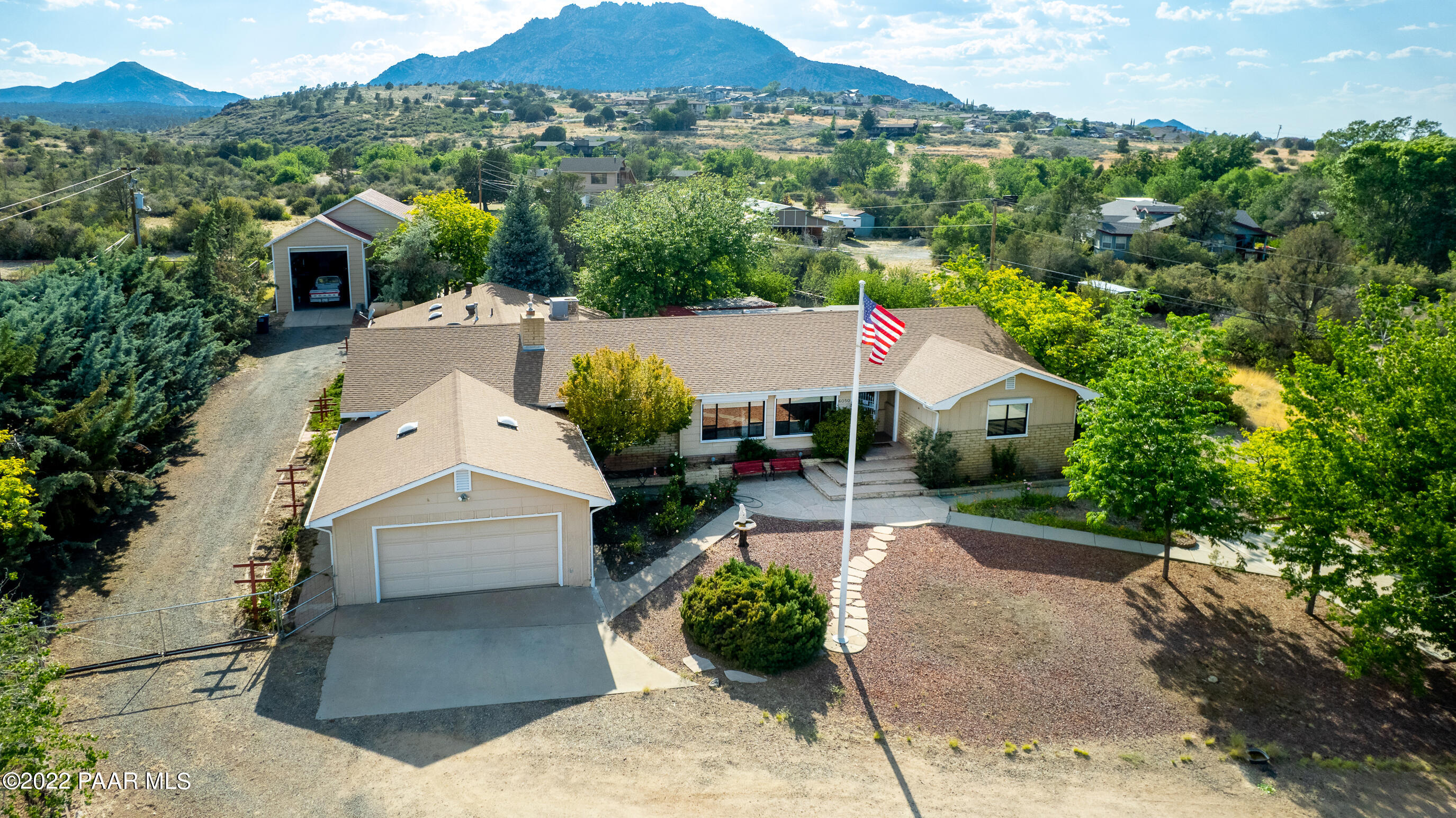 6050 N Williamson Valley Road — photo