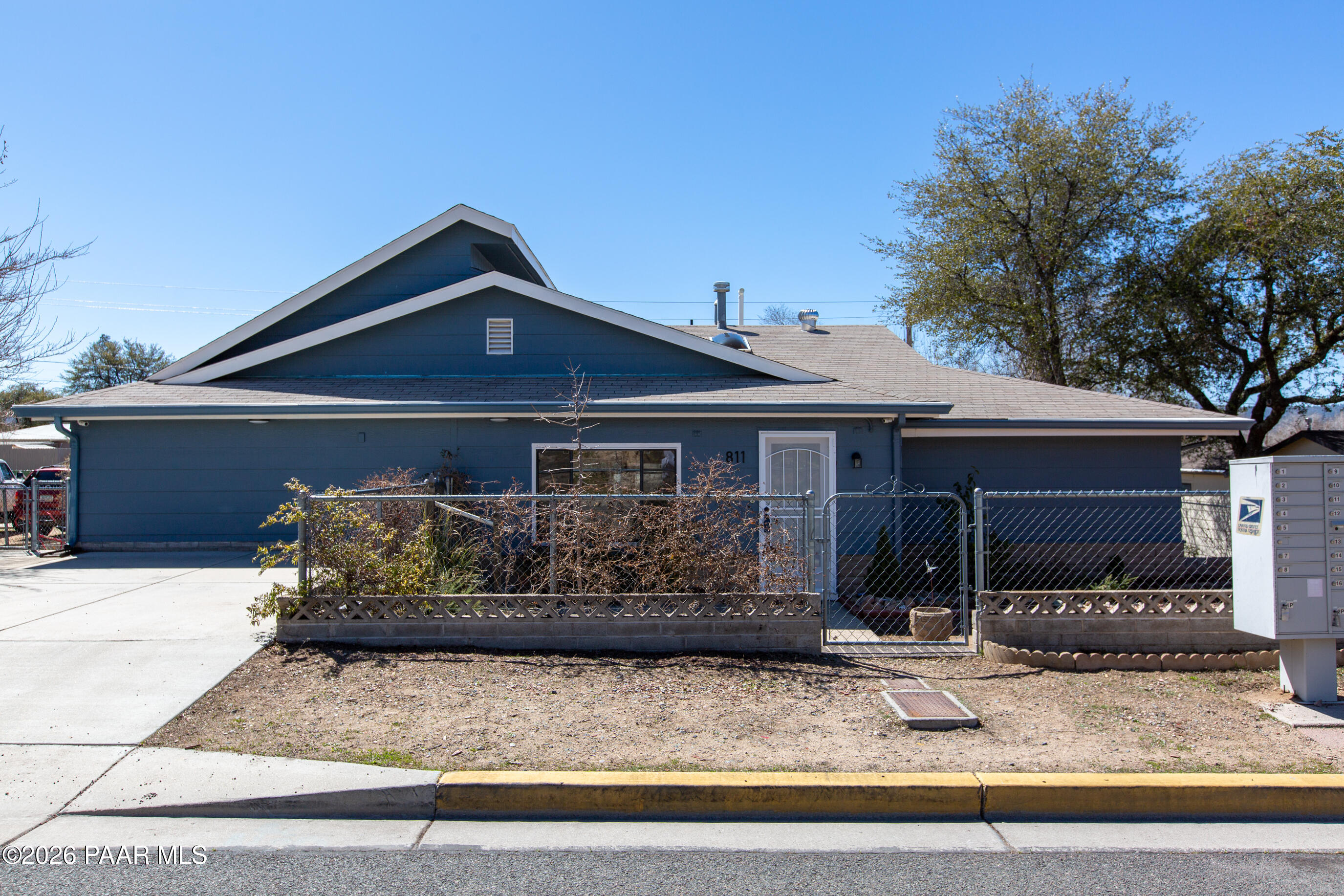 811 W Rosser Street — photo