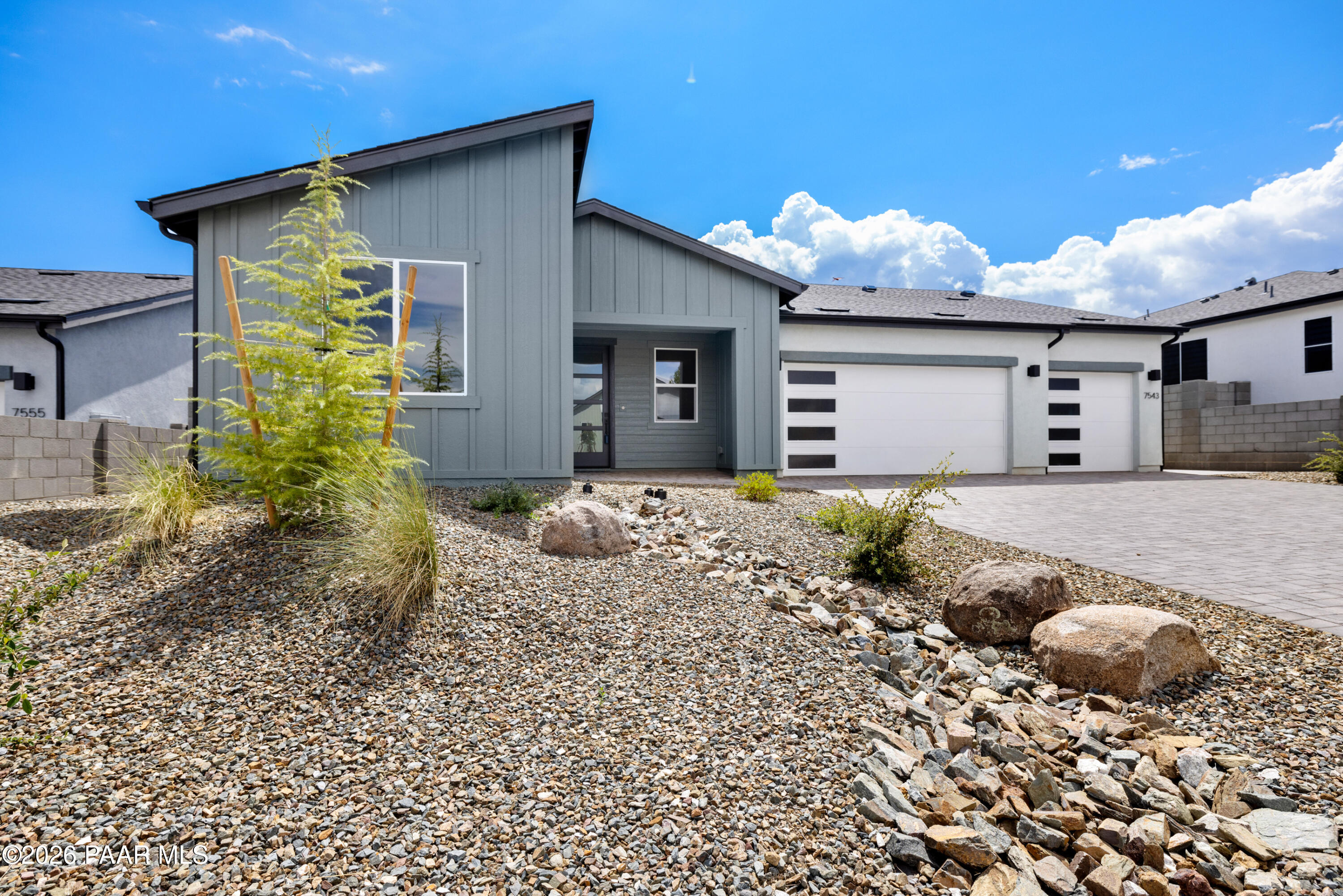 7543 E Louie Lane — photo
