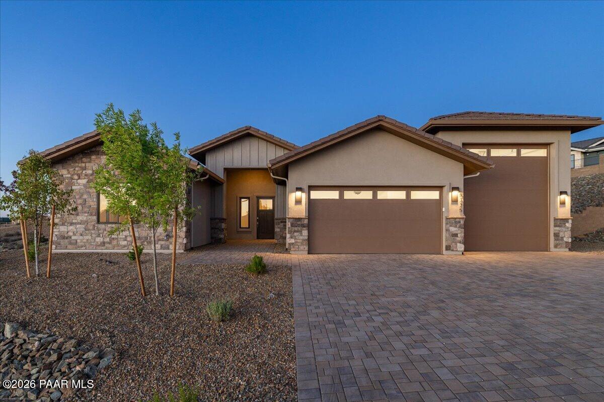 5225 High Cliff Way — photo