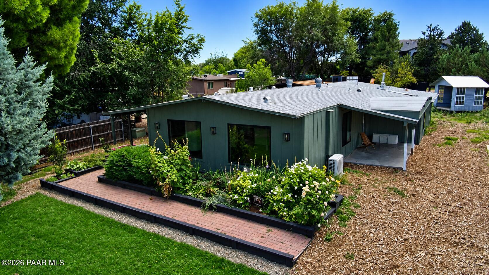 703 E Hueco Way — photo