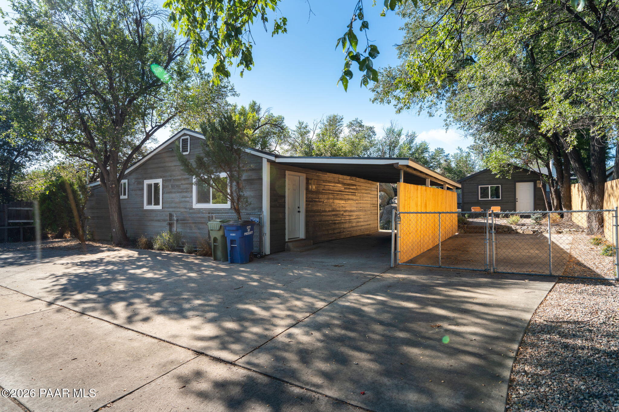 551 Gail Gardner Way — photo