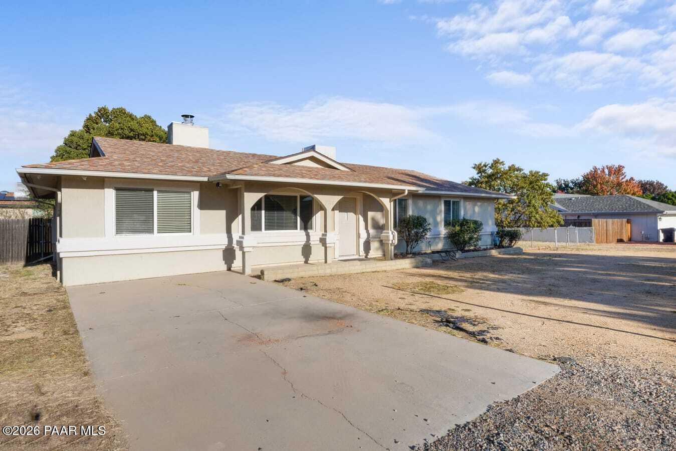 7714 E Las Flores Avenue — photo