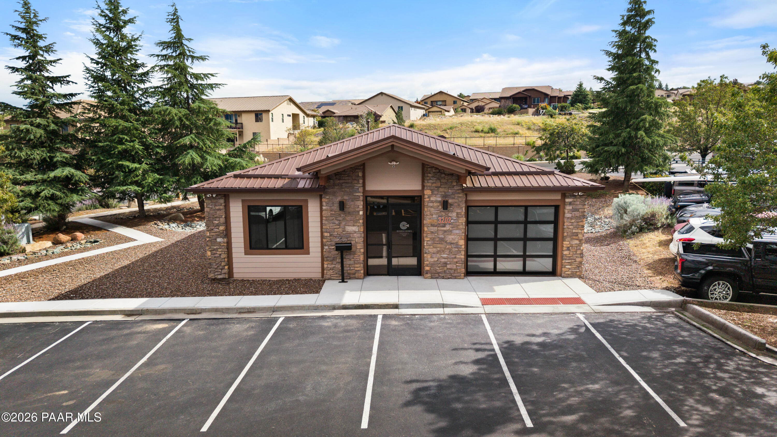 3202 Lakeside Village — photo