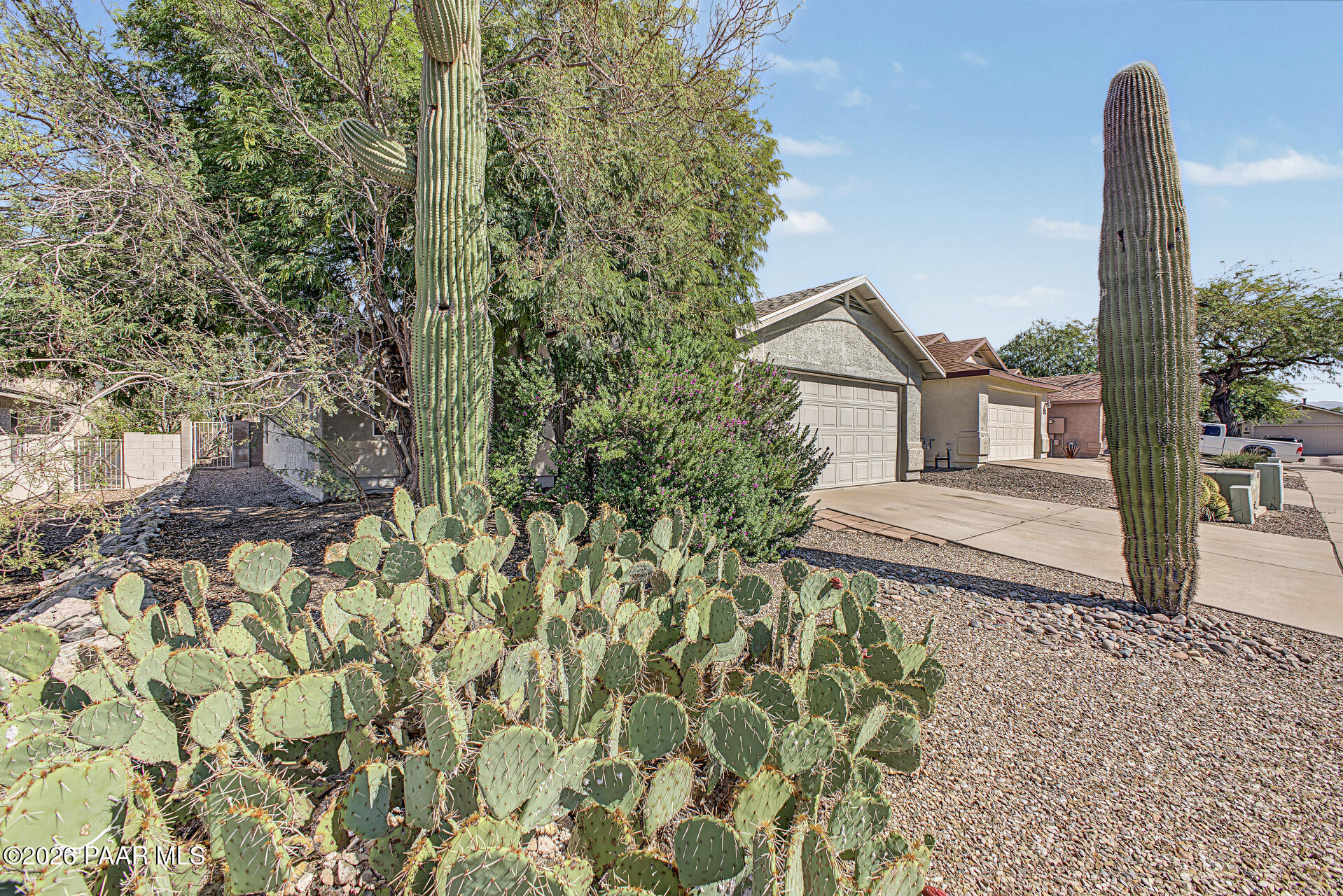 Home in Tucson, AZ 85747 — photo 2