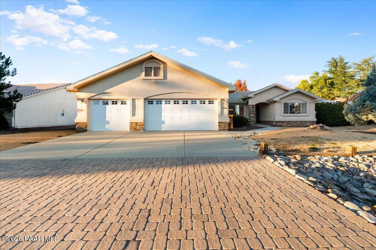11784 E Longhorn Drive — photo
