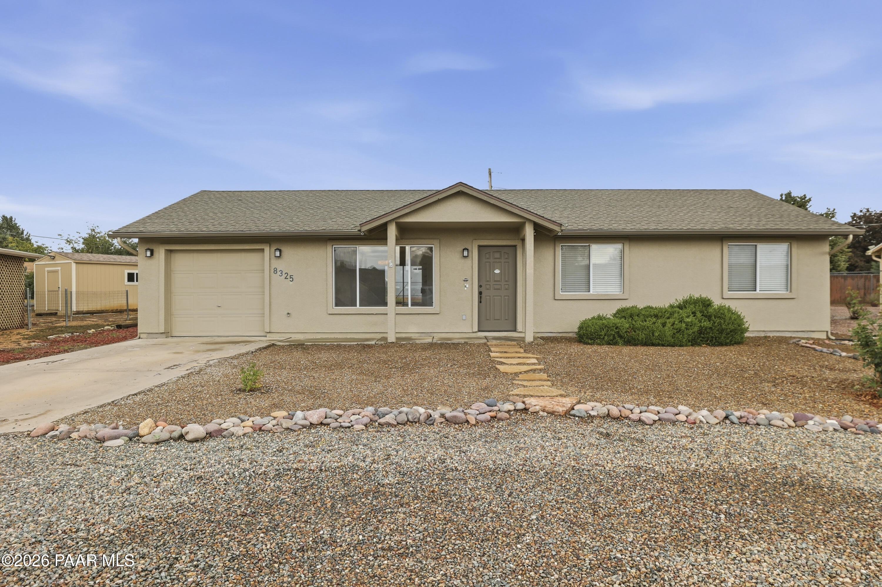 8325 E Lakeshore Drive — photo