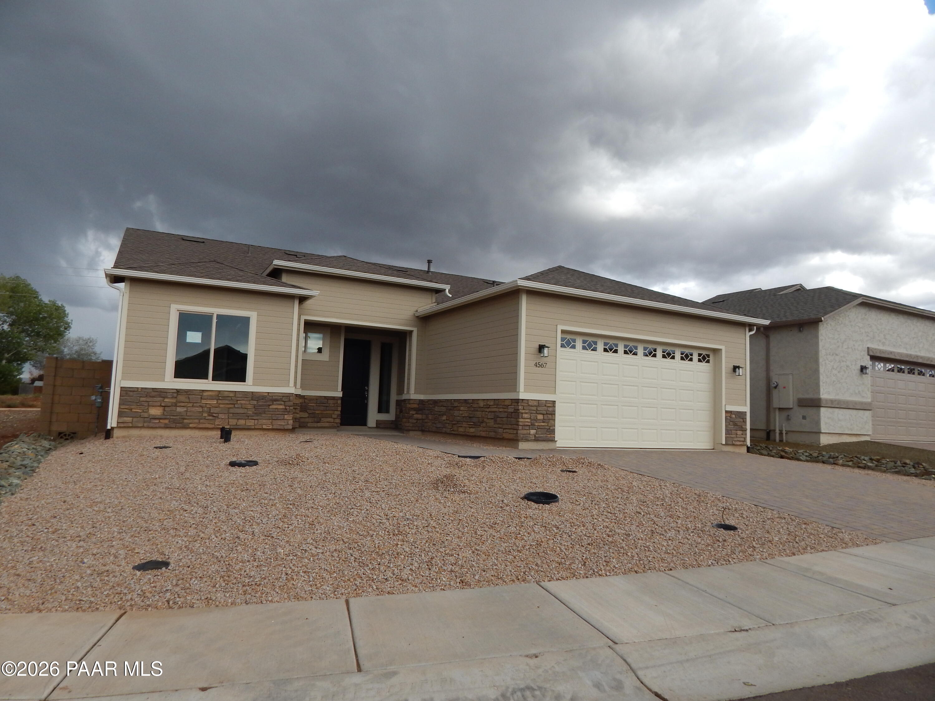 4567 N Mulberry Lane — photo