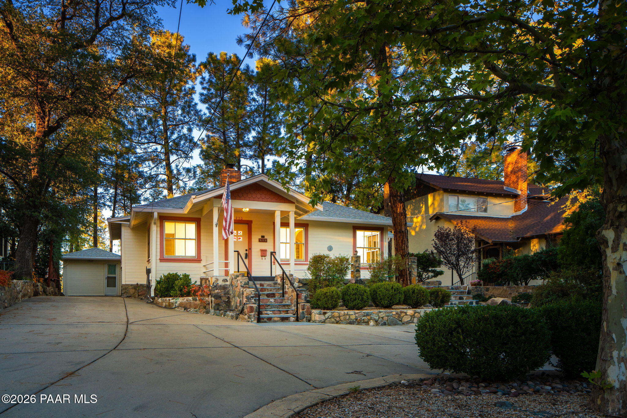 930 Apache Drive — photo