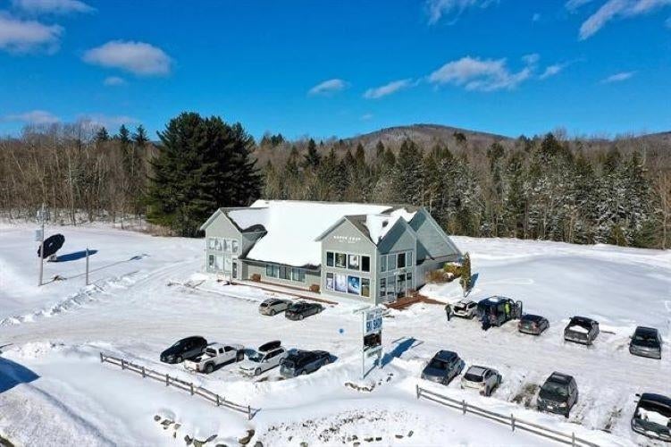 3429 US Route 4 — photo