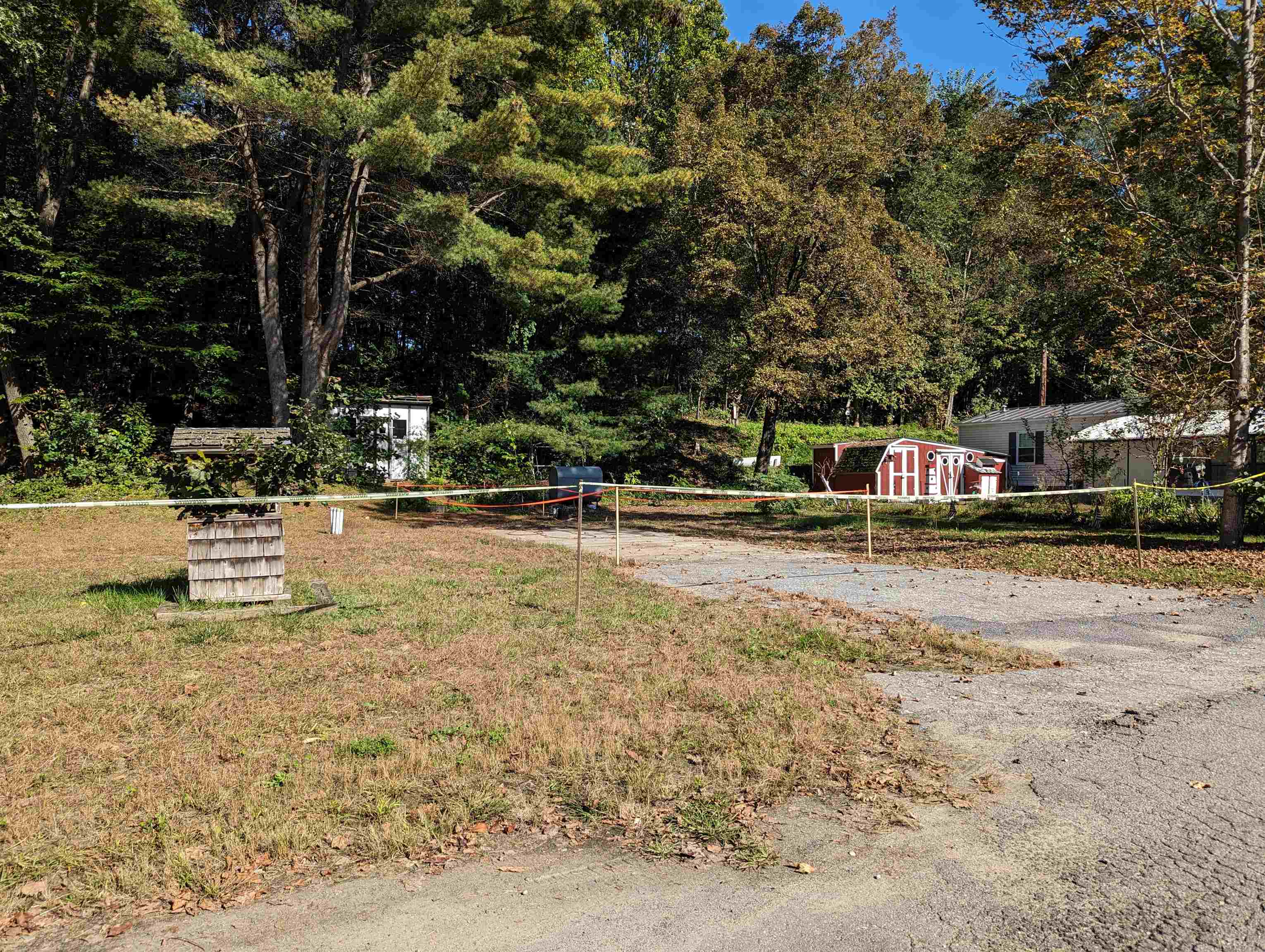 14 Lower Landing Road — photo