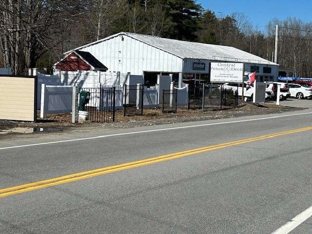 162 Nh Route 108 — photo