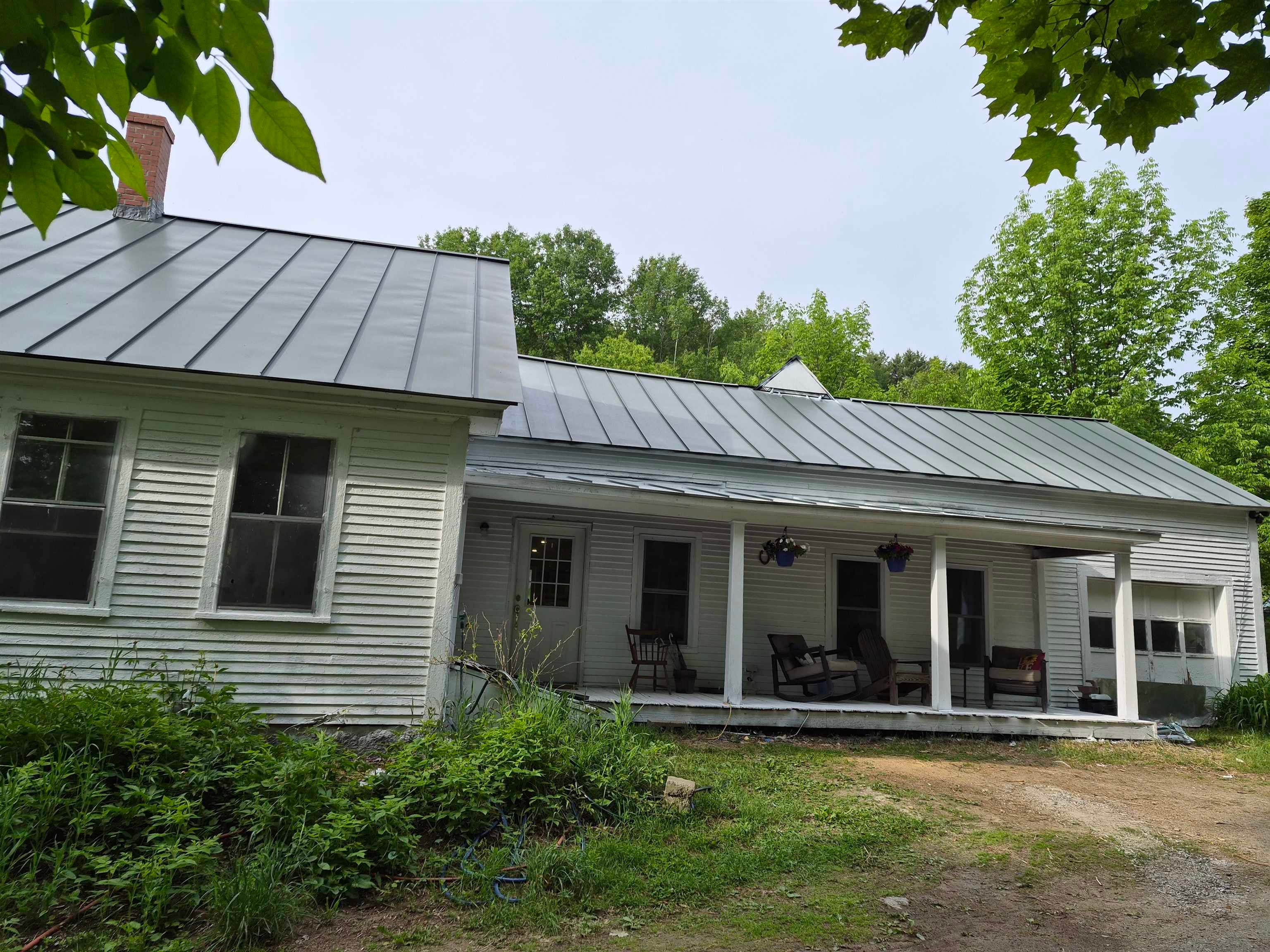 2402 Chelsea Road — photo