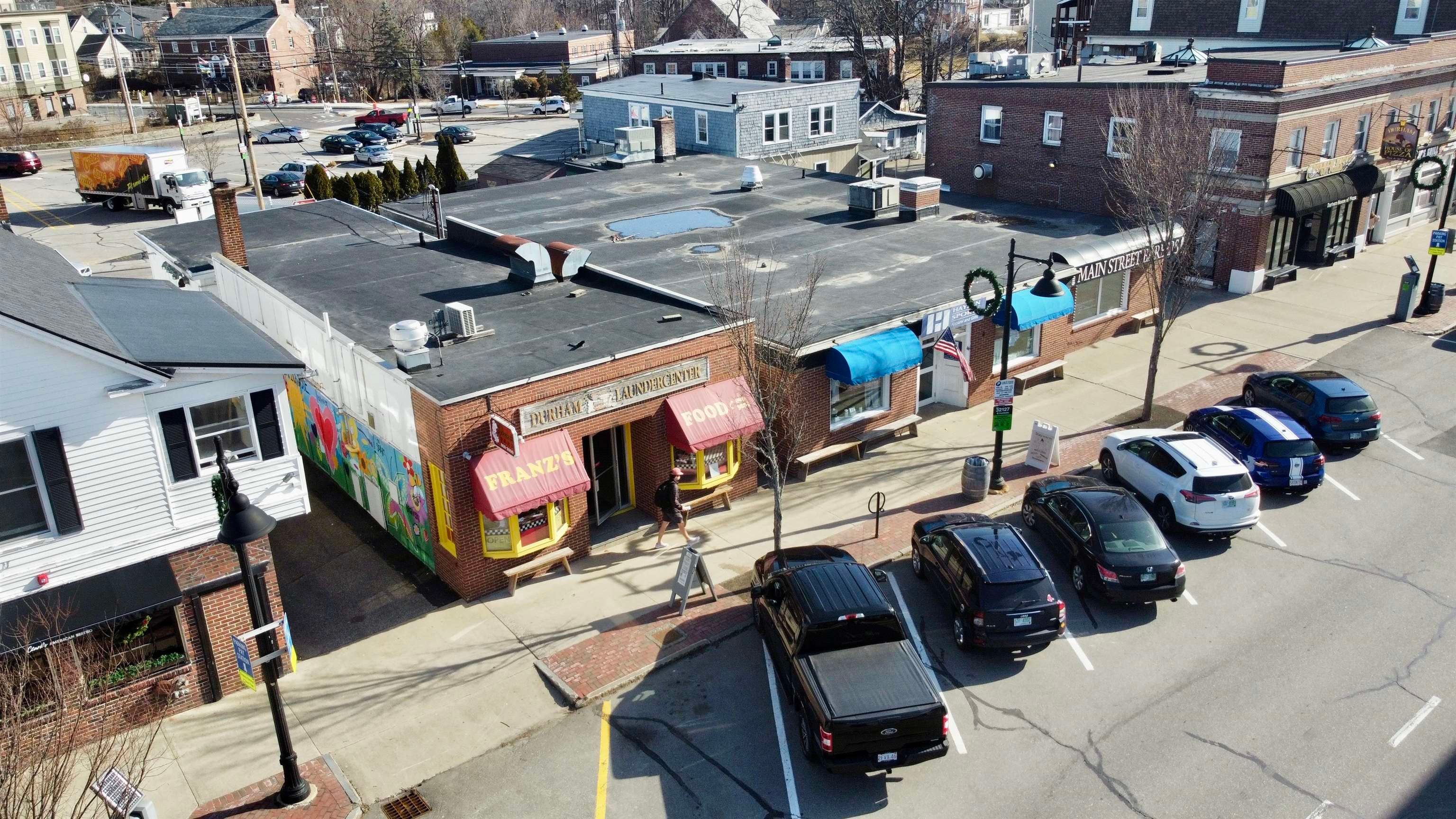 46 Main Street — photo