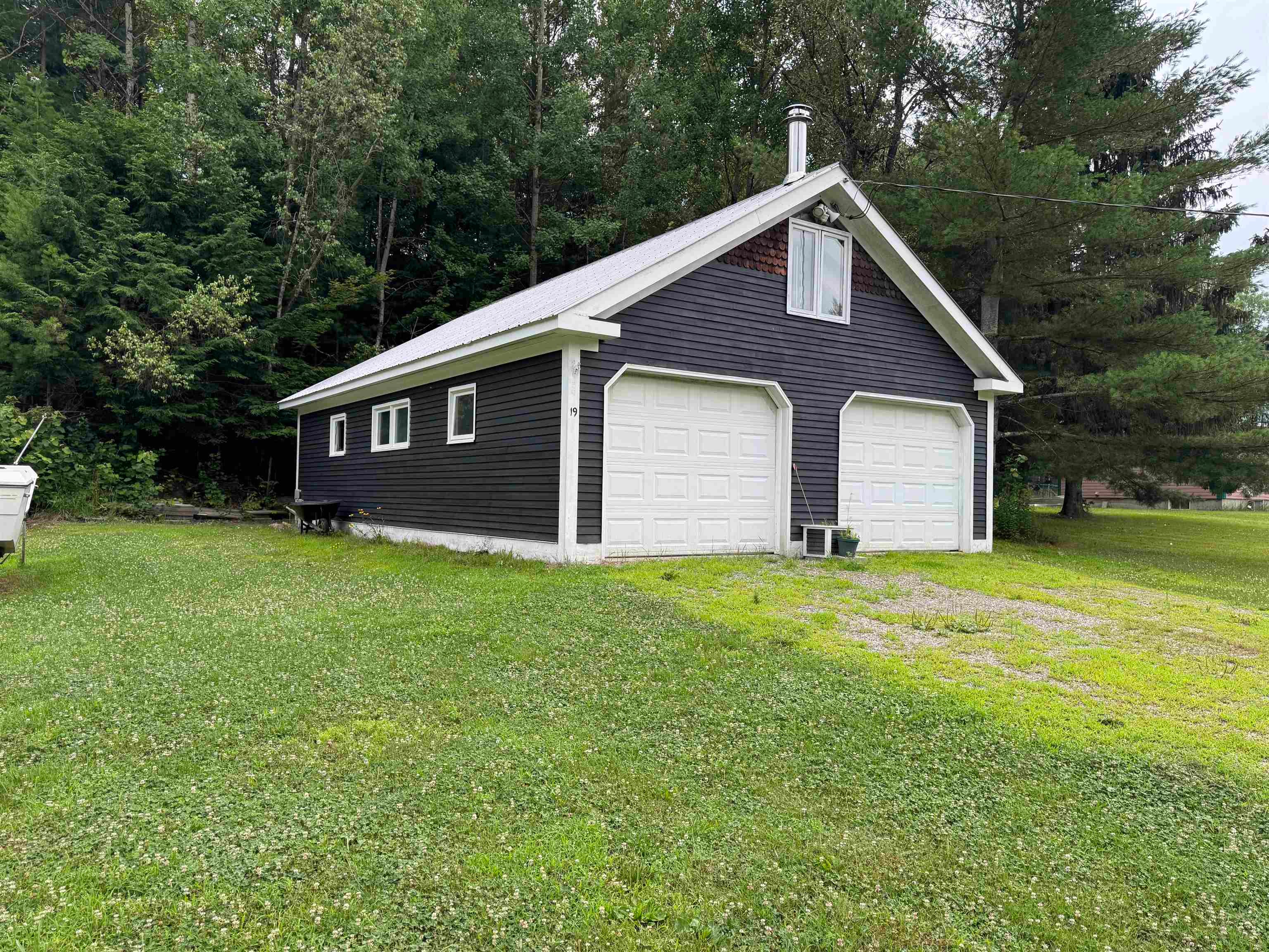 19 Melody Lane — photo
