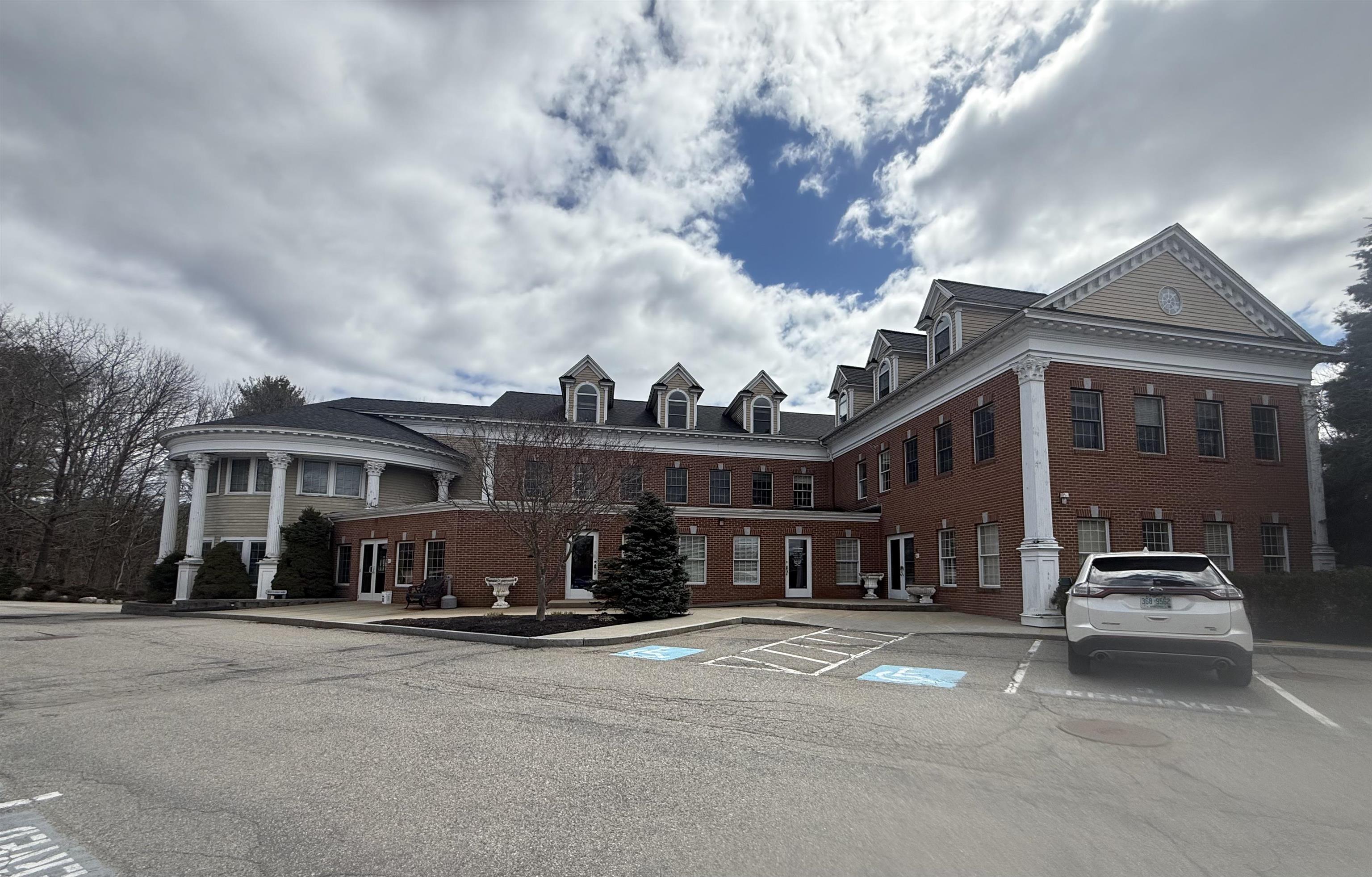 155 Lafayette Road 8 — photo