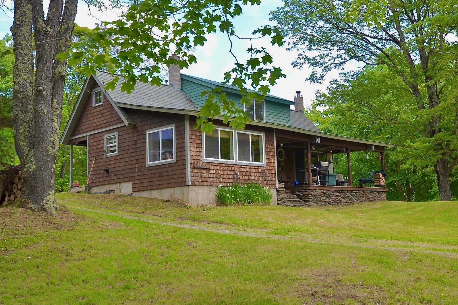 459 Bat Hennesy Road — photo