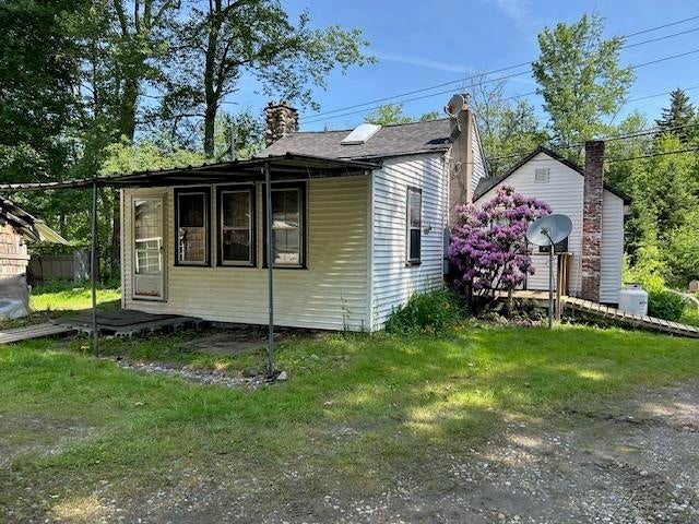 310 Nh Route 119 — photo