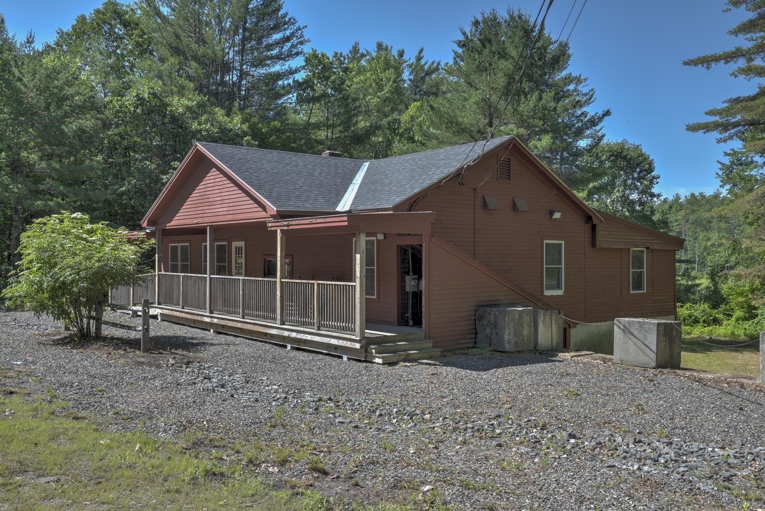 515 Monadnock Highway — photo