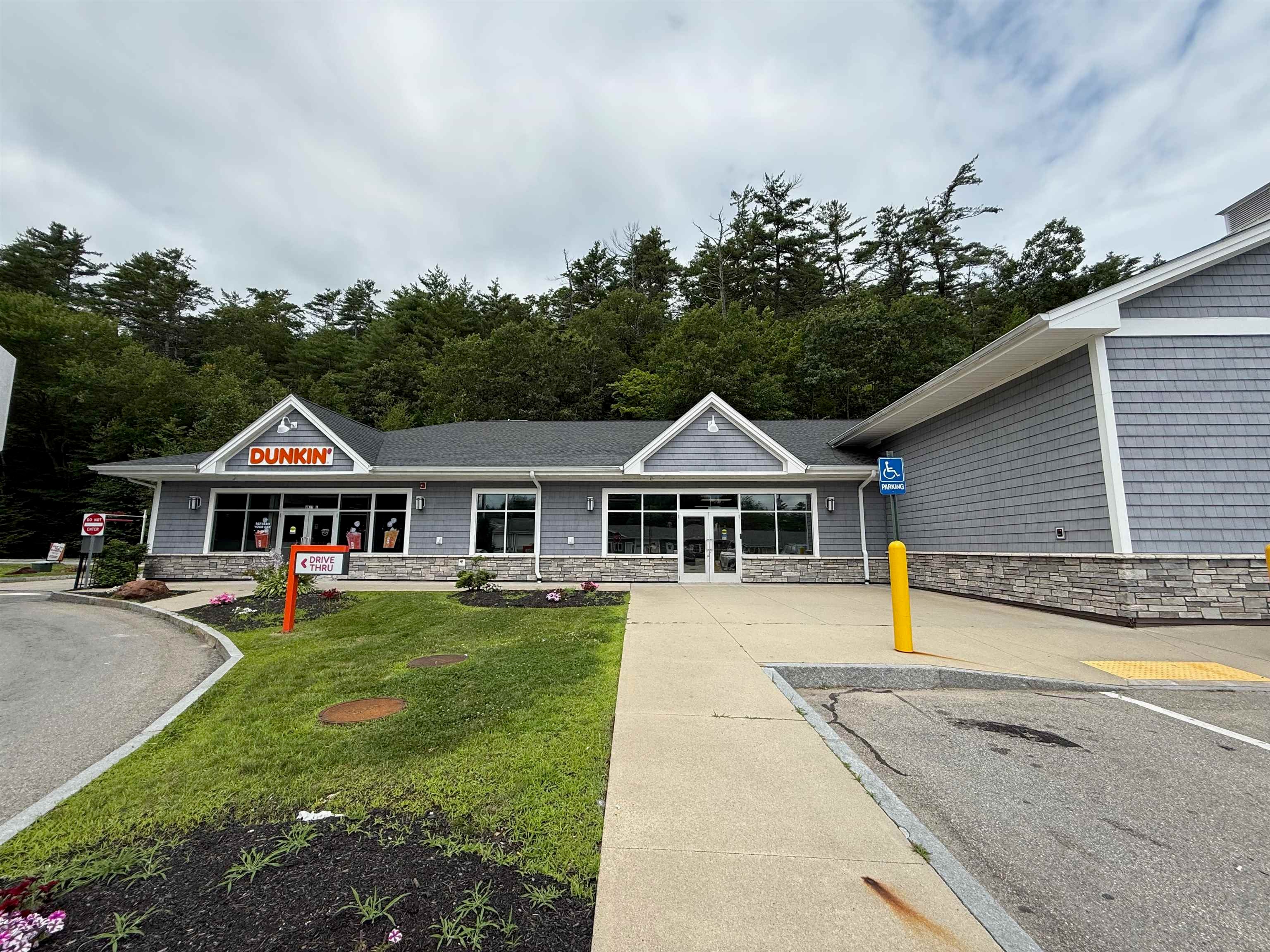 585 White Mountain Highway Unit 2 — photo