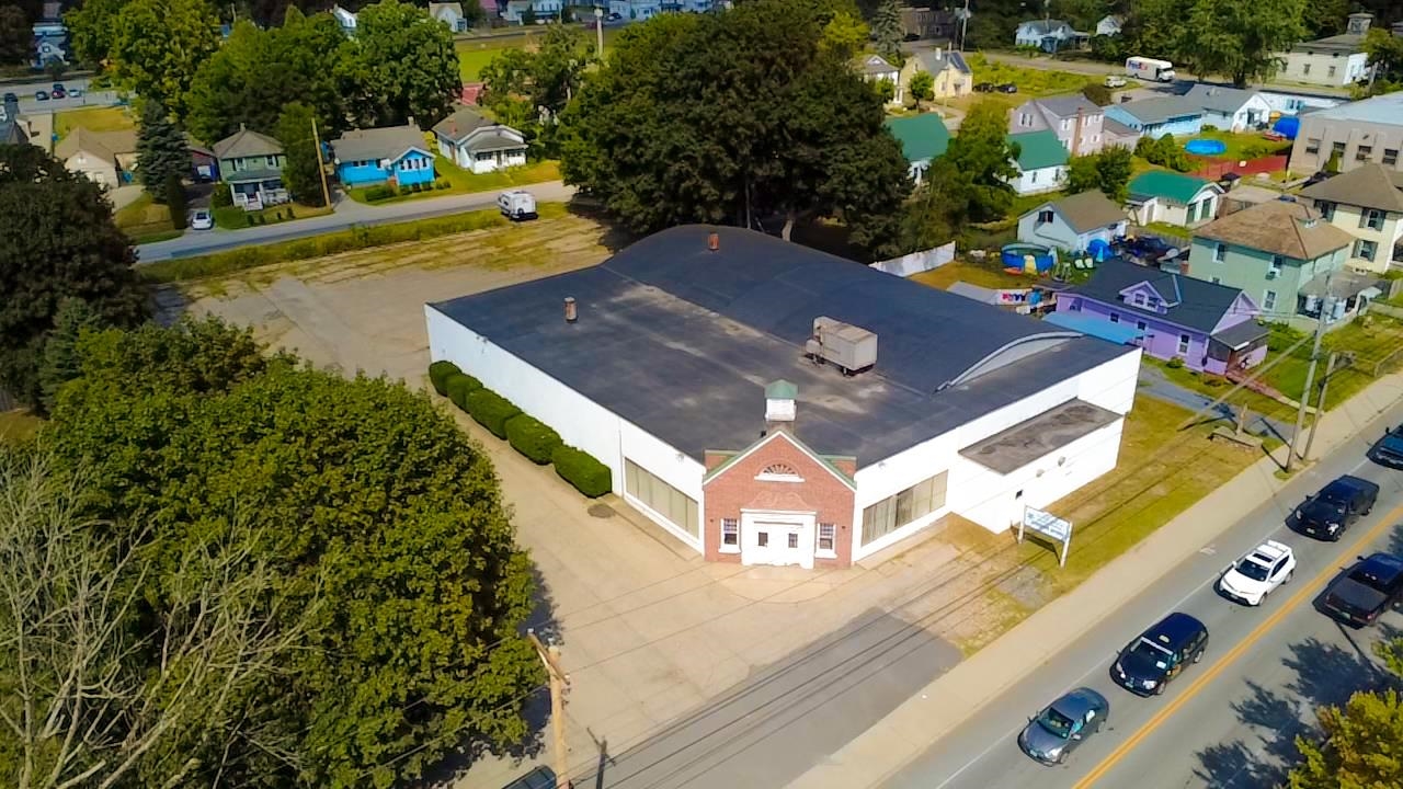 736 Main Street — photo