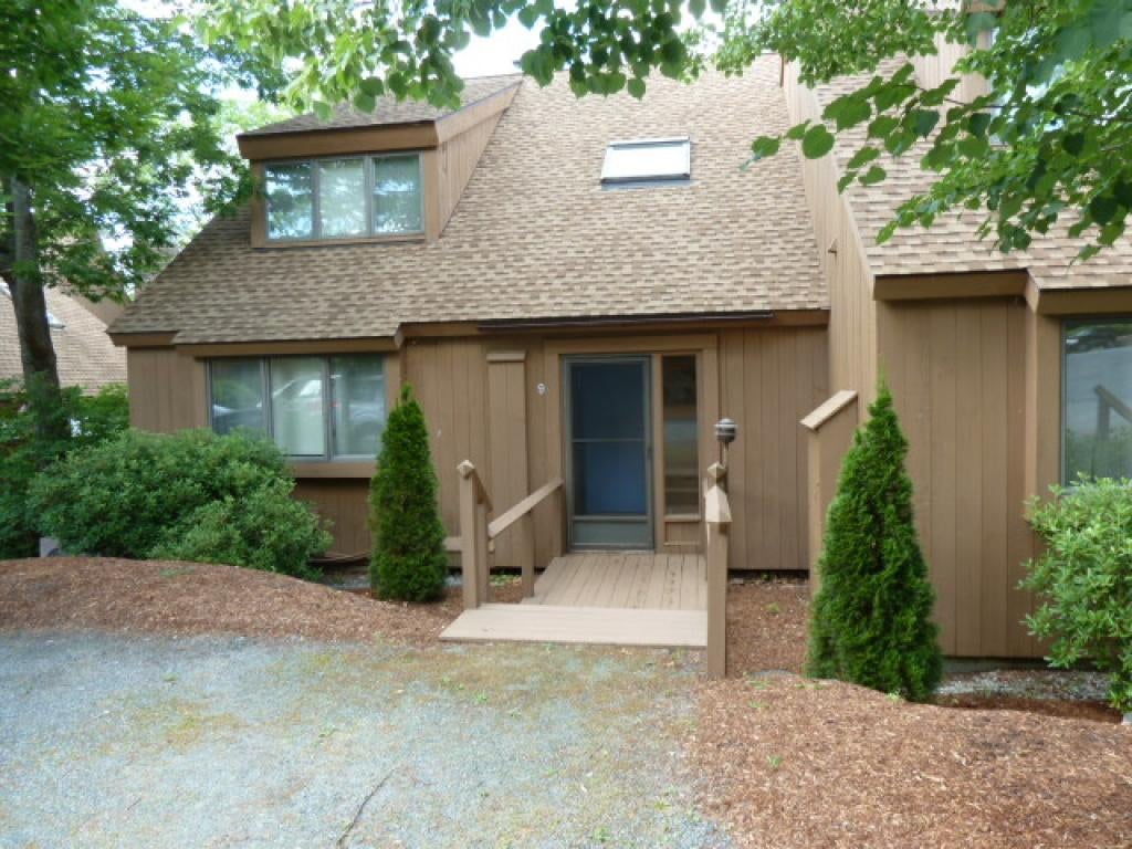 9 Pioneer Point — photo
