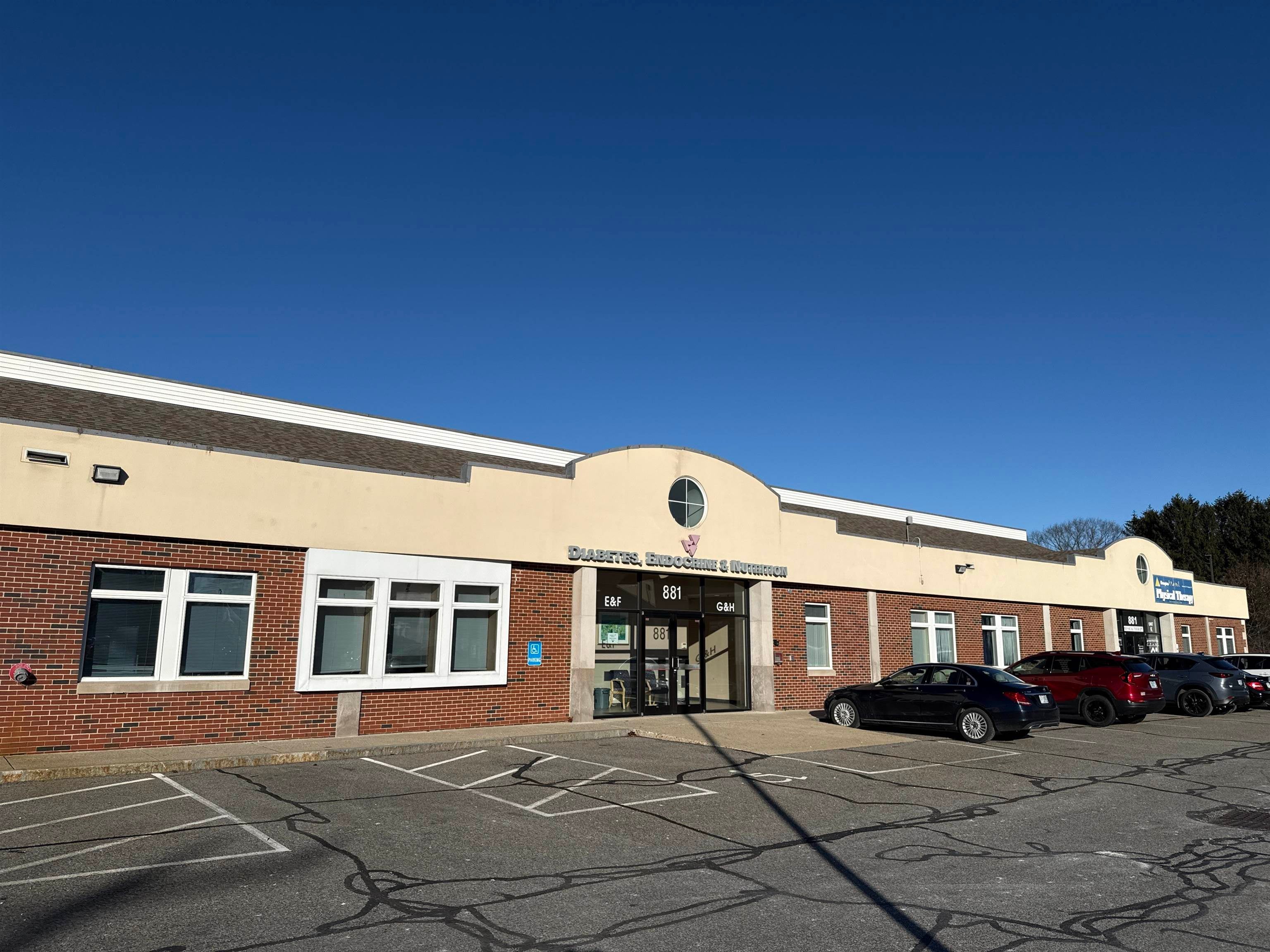881 Lafayette Road E&F, G&H, I — photo