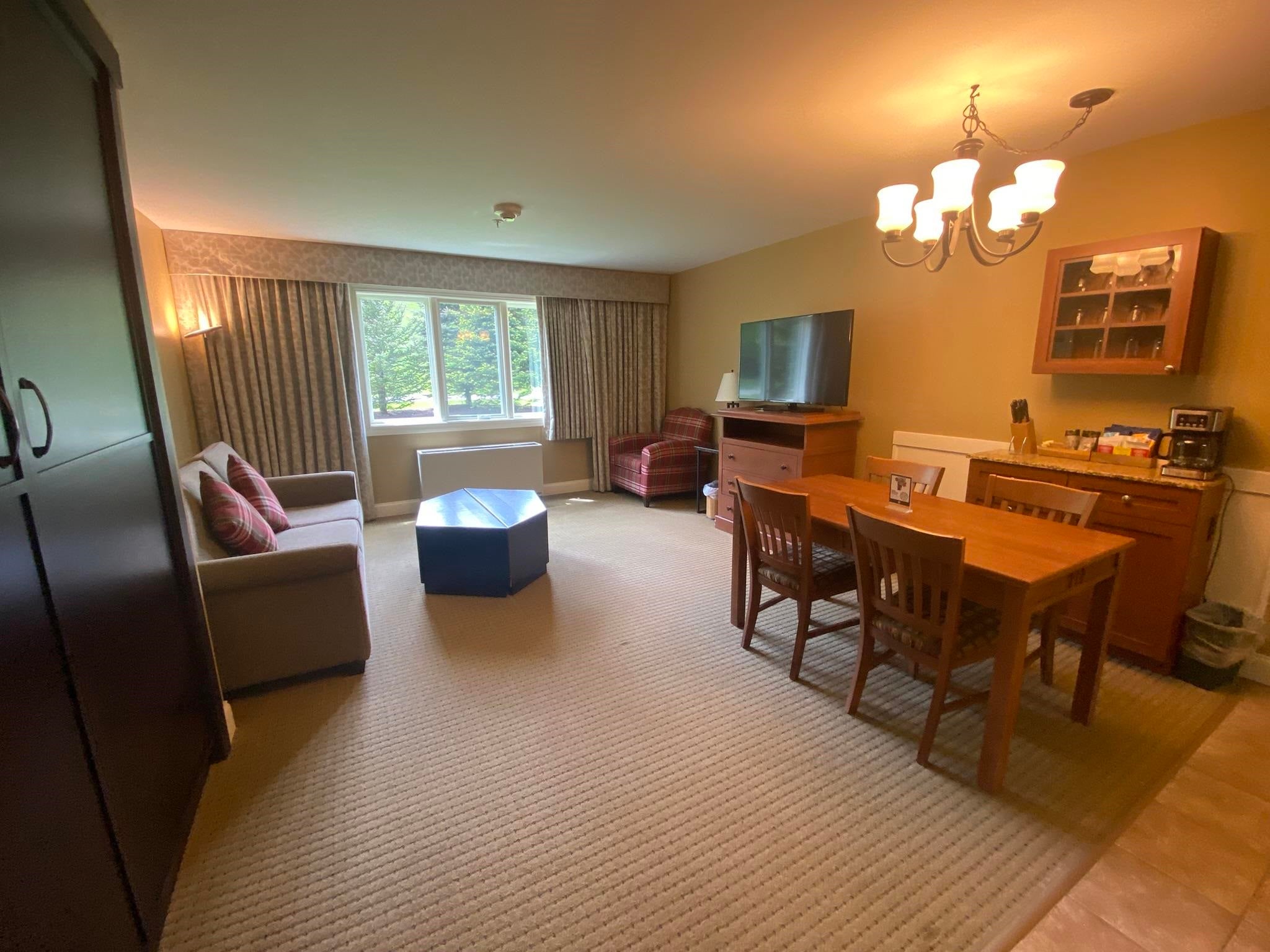 121 Qtr 4 89 Grand Summit Way 121 — photo