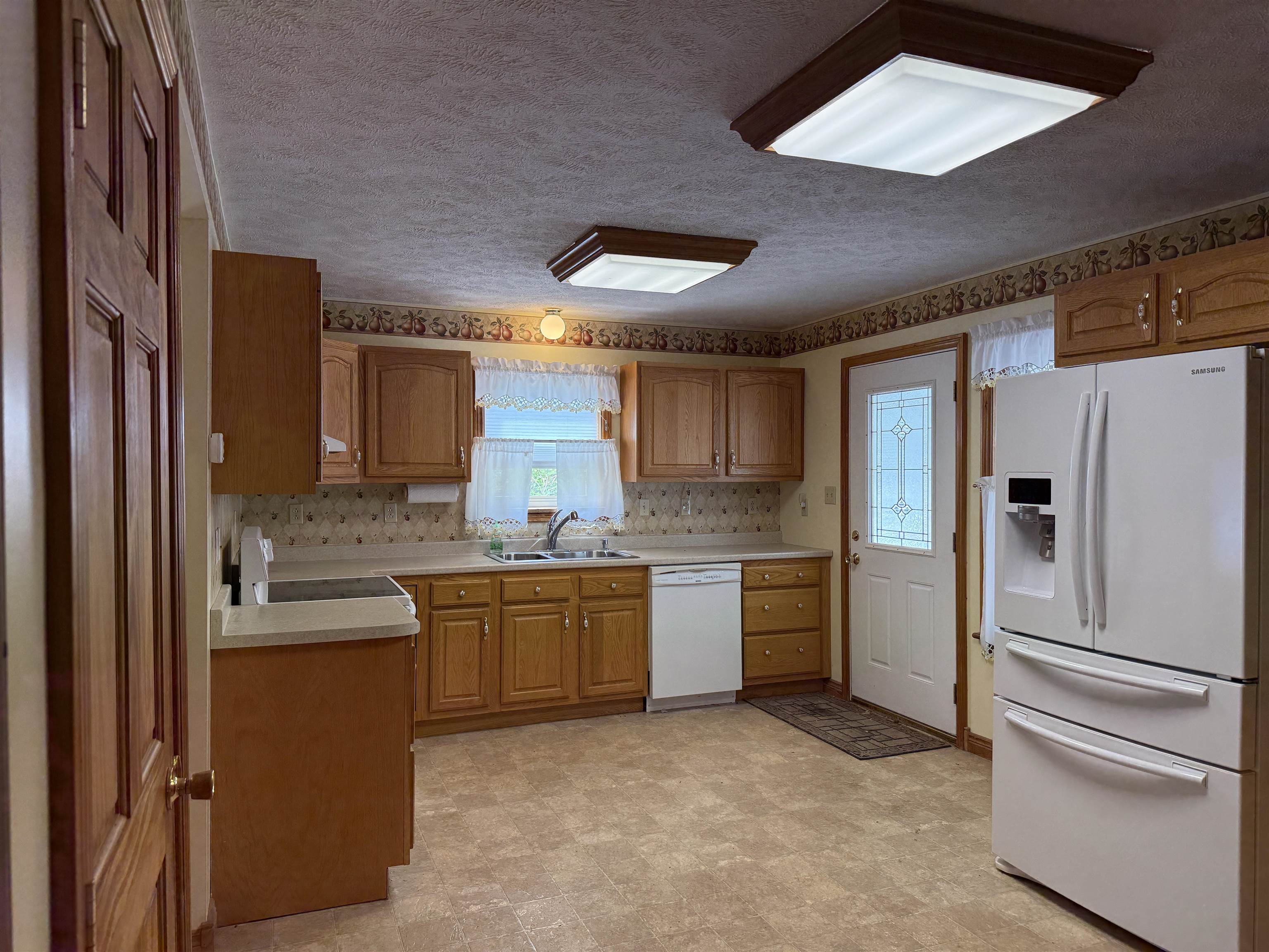 75 Decatur Street, Highgate, VT 05459 — photo 3