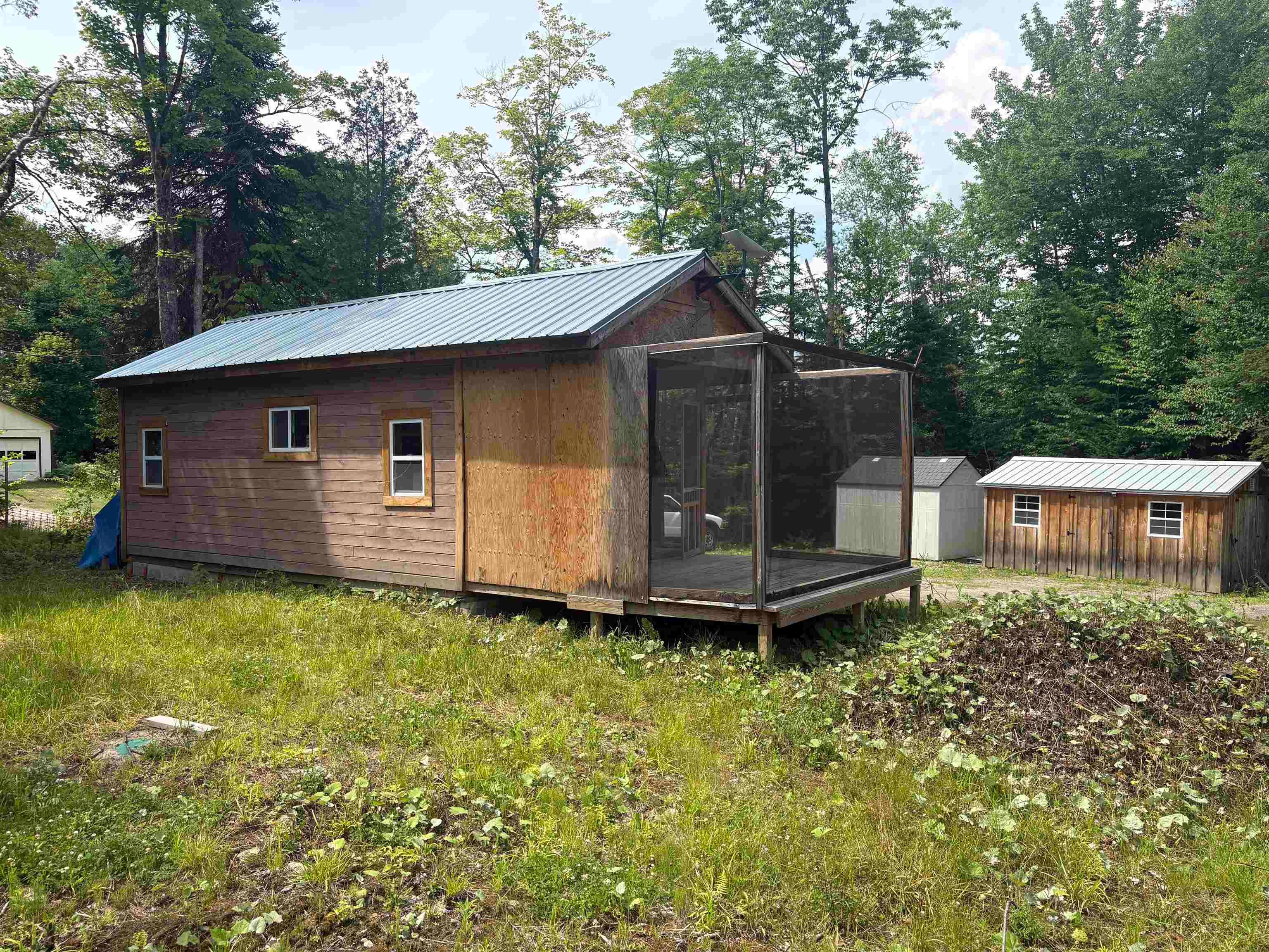 905 Peak Road — photo