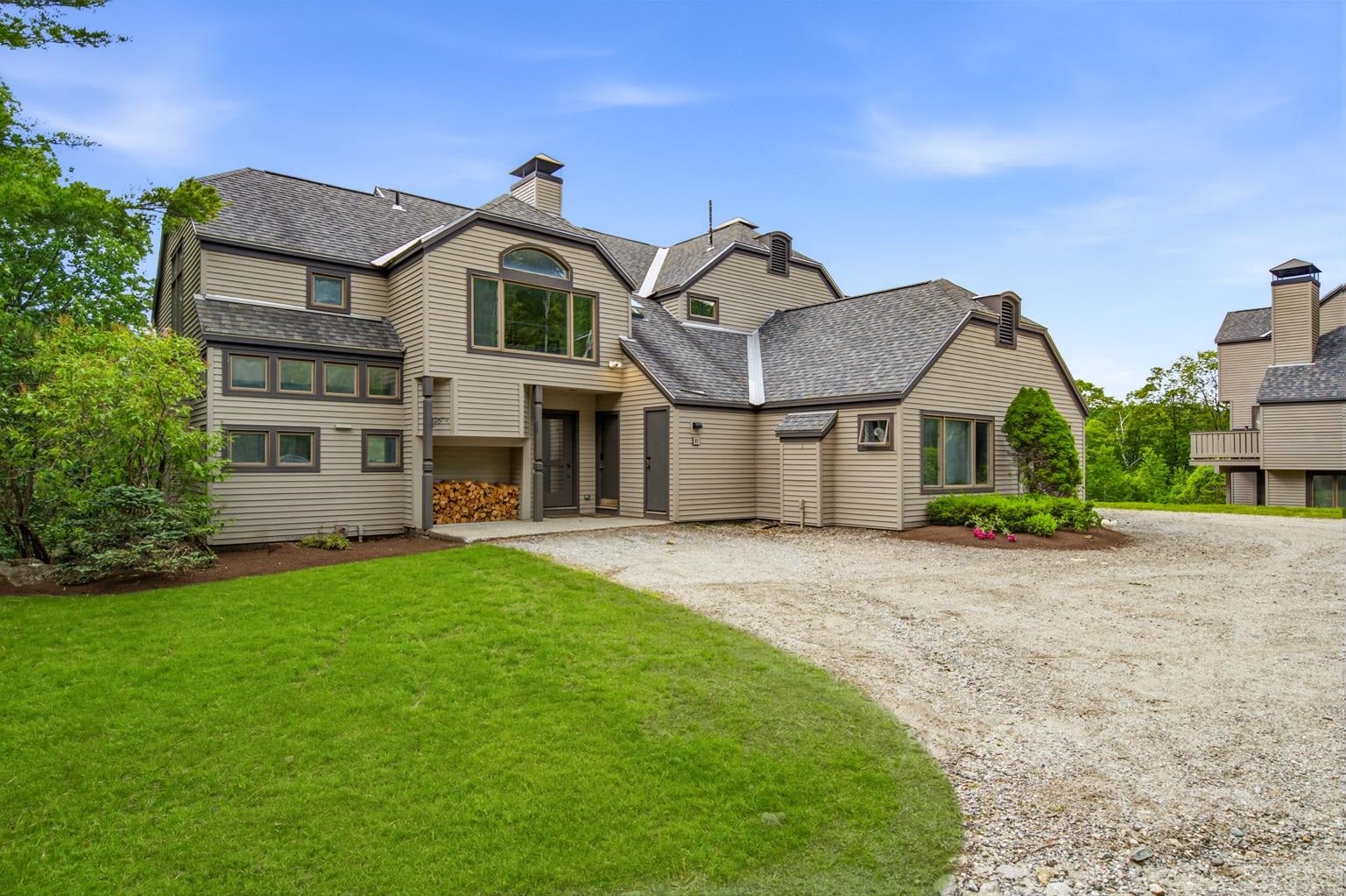 E1 Rock Ridge Road — photo