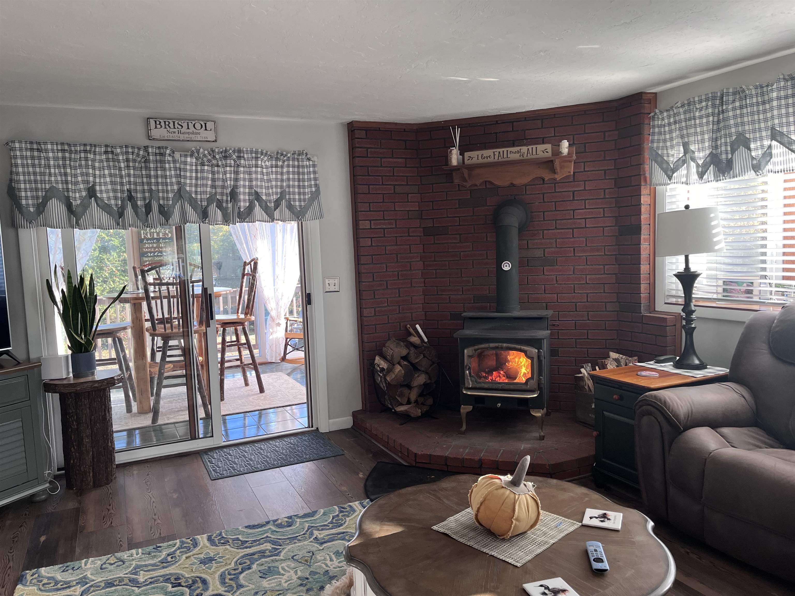 60 Wellington Village Drive — photo