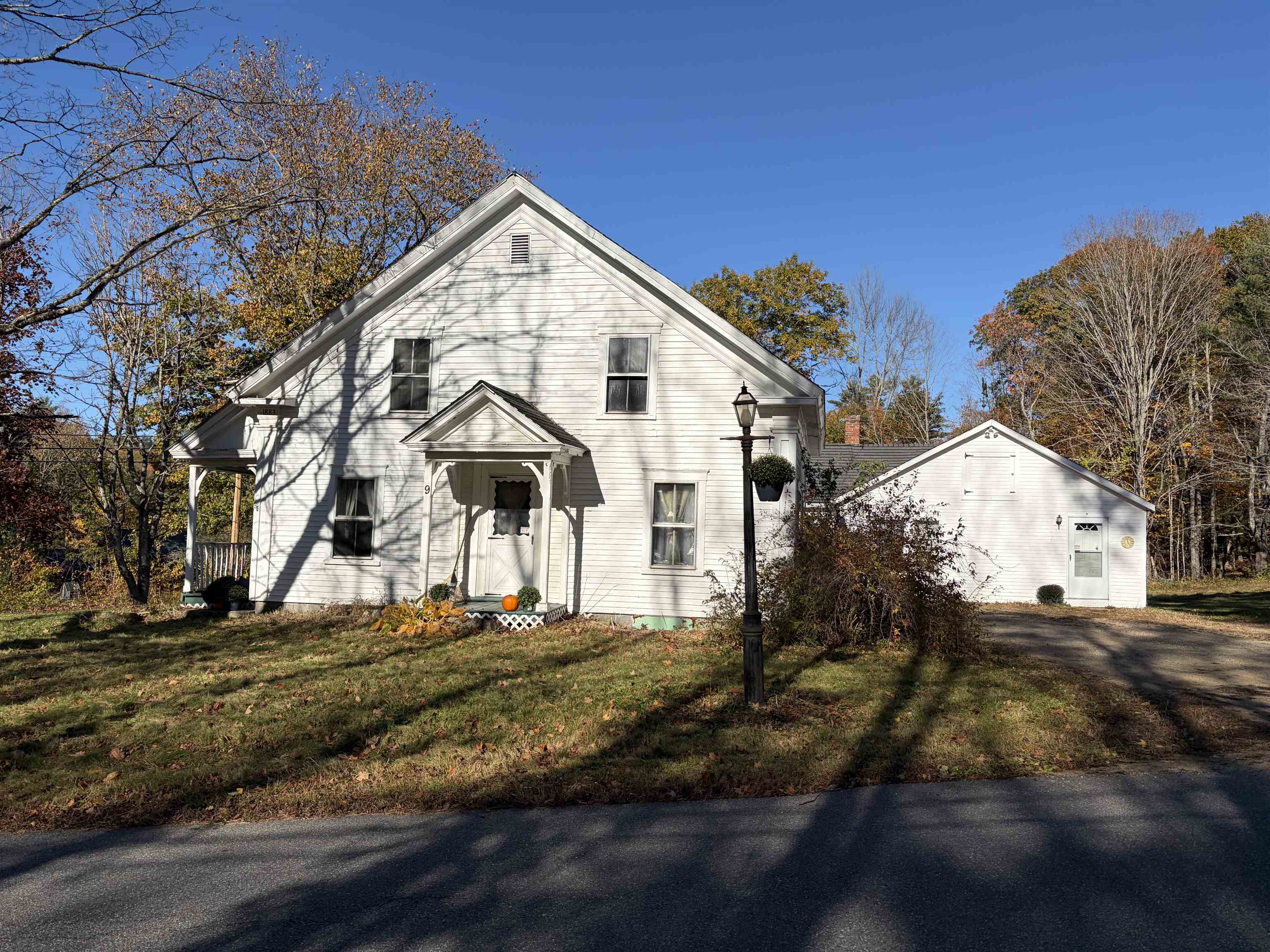 9 Mountain Road — photo