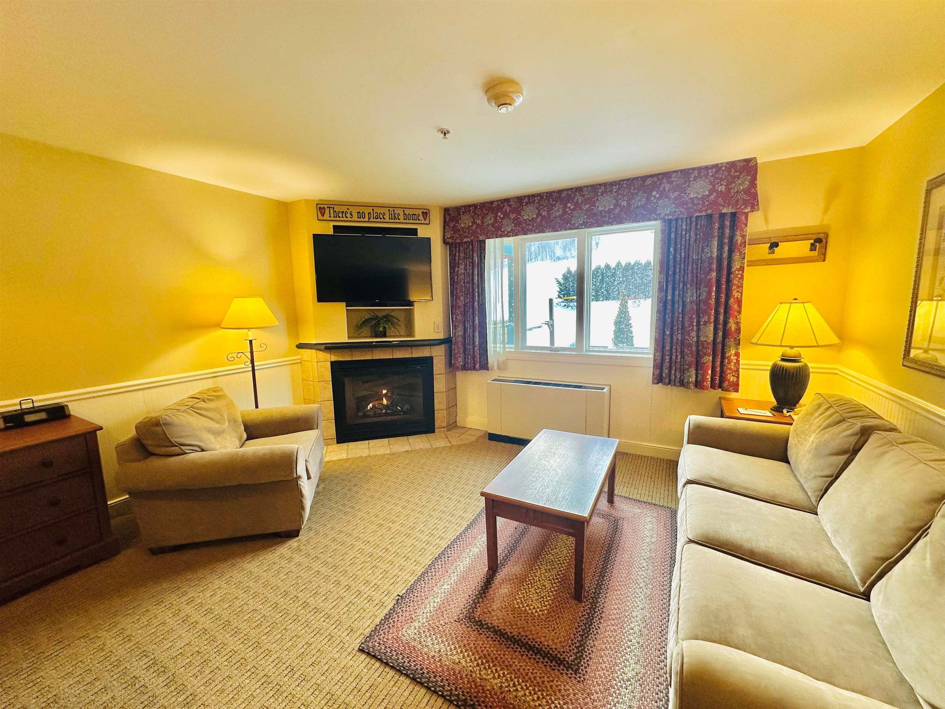 235/237, Qtr 2 89 Grand Summit Way — photo