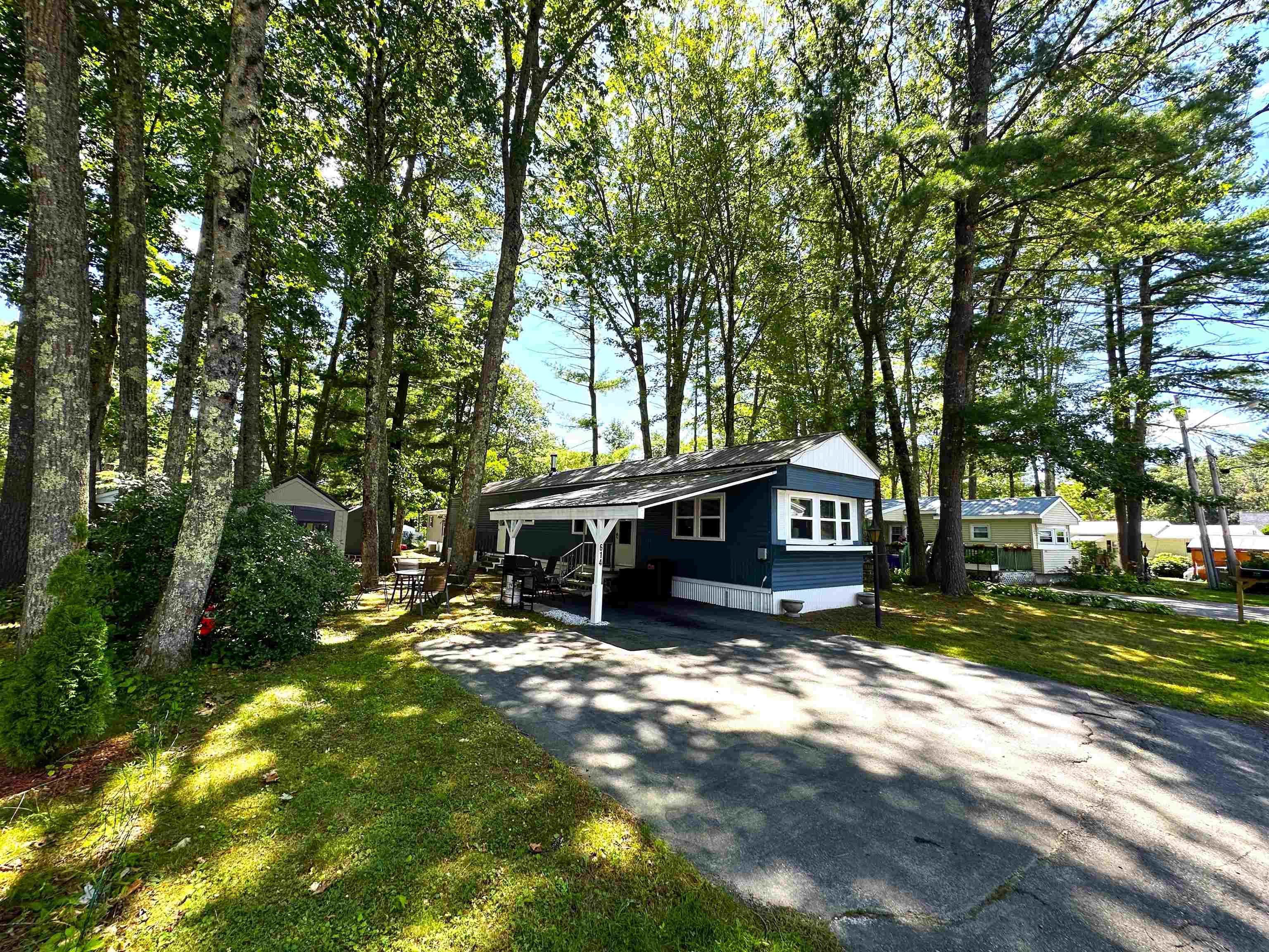 614 Canterbury Drive — photo