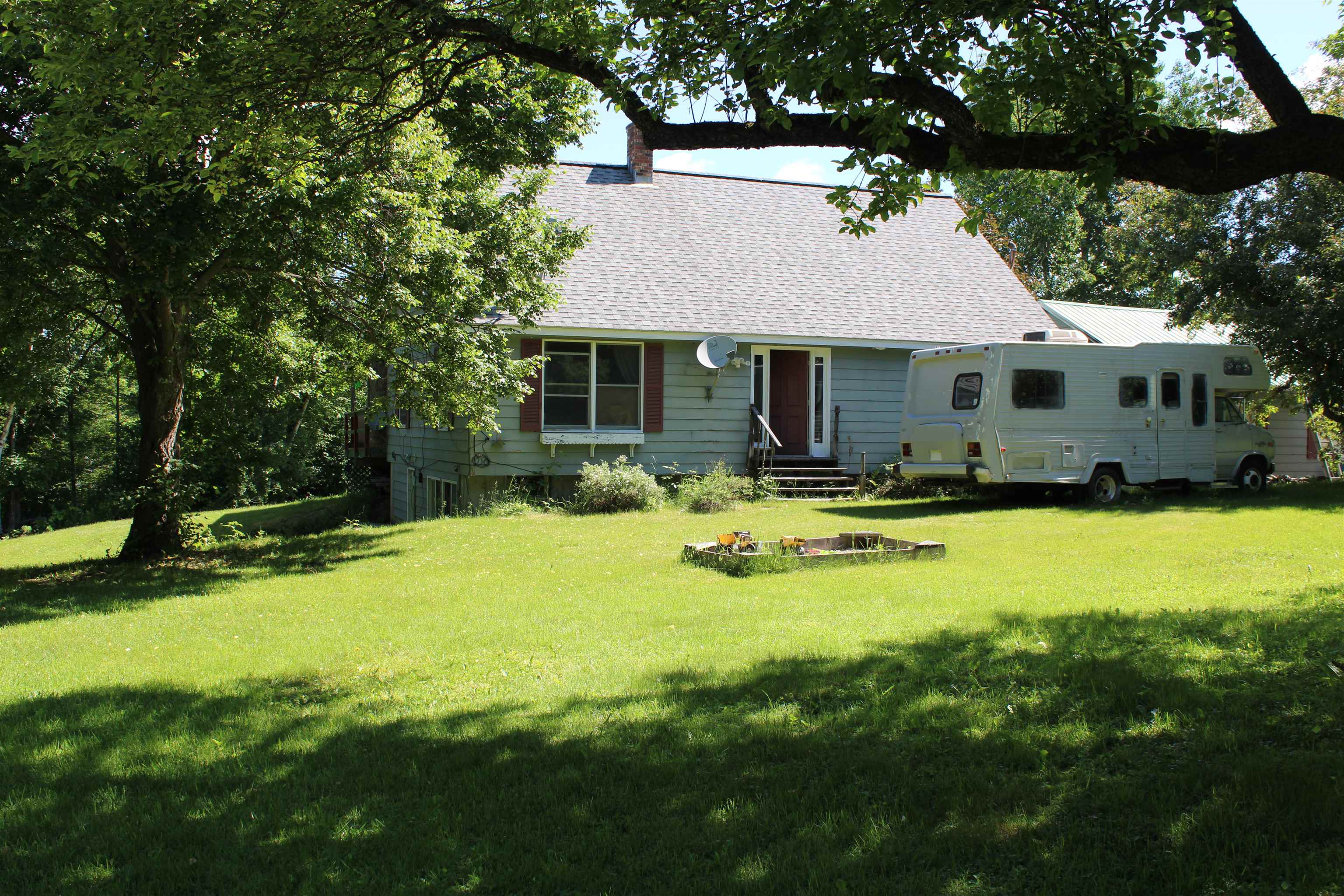 1579 Monroe Road — photo