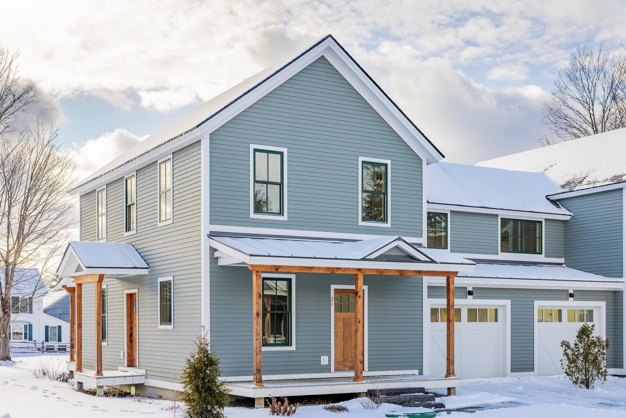 21 Jameson Flats Duplex Unit B — photo