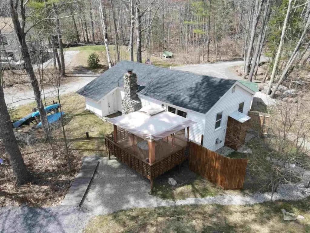 11 Indian Point Road — photo