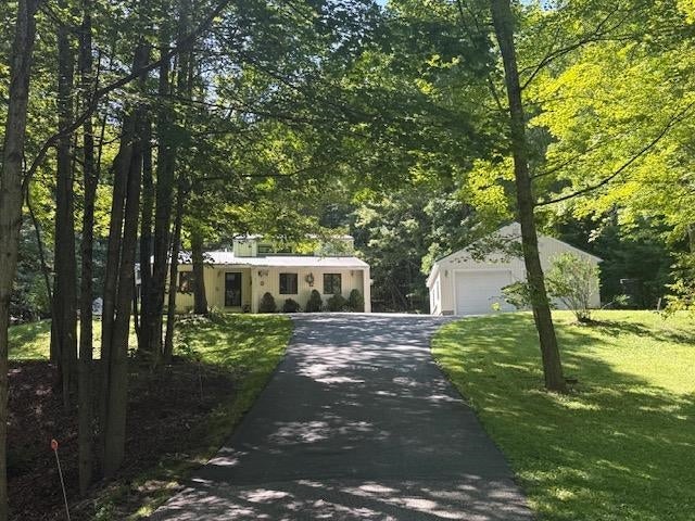 760 West Mountain Road — photo