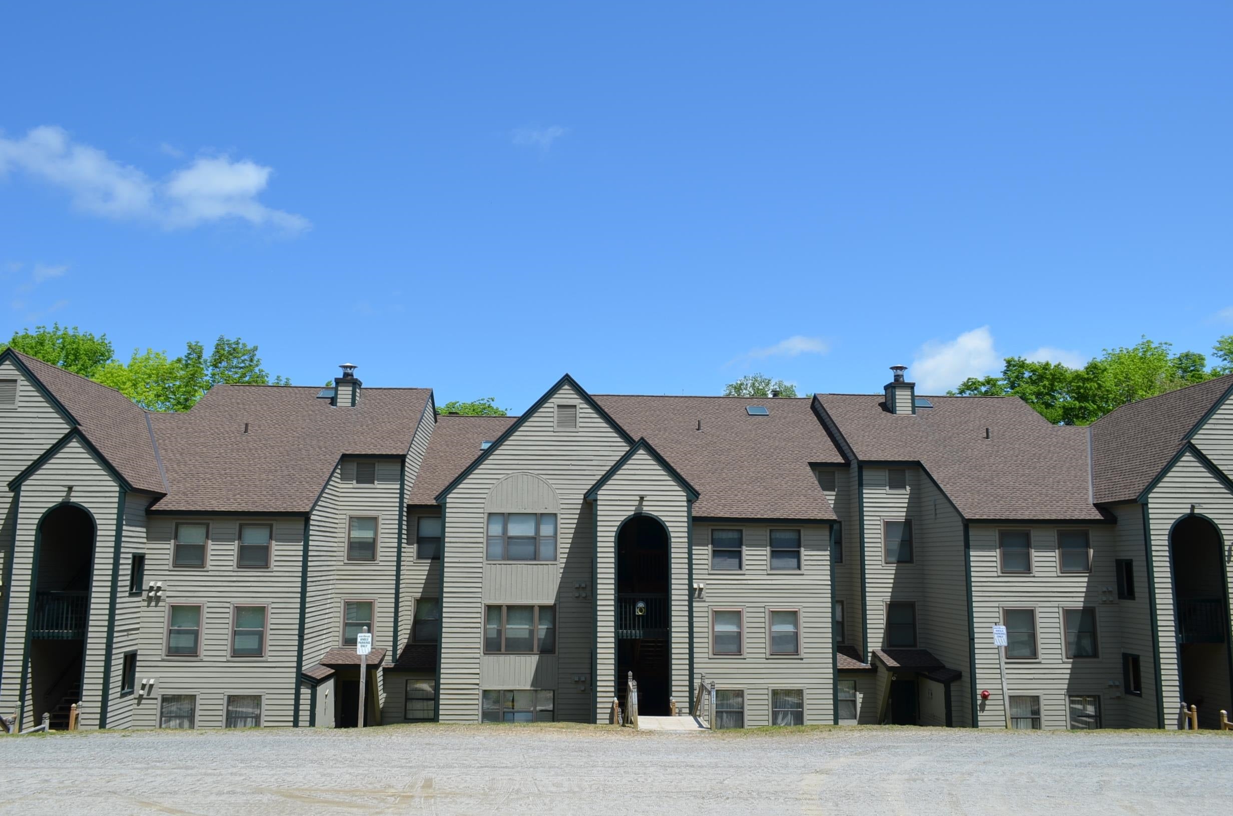 46 Fowler Road O205 — photo