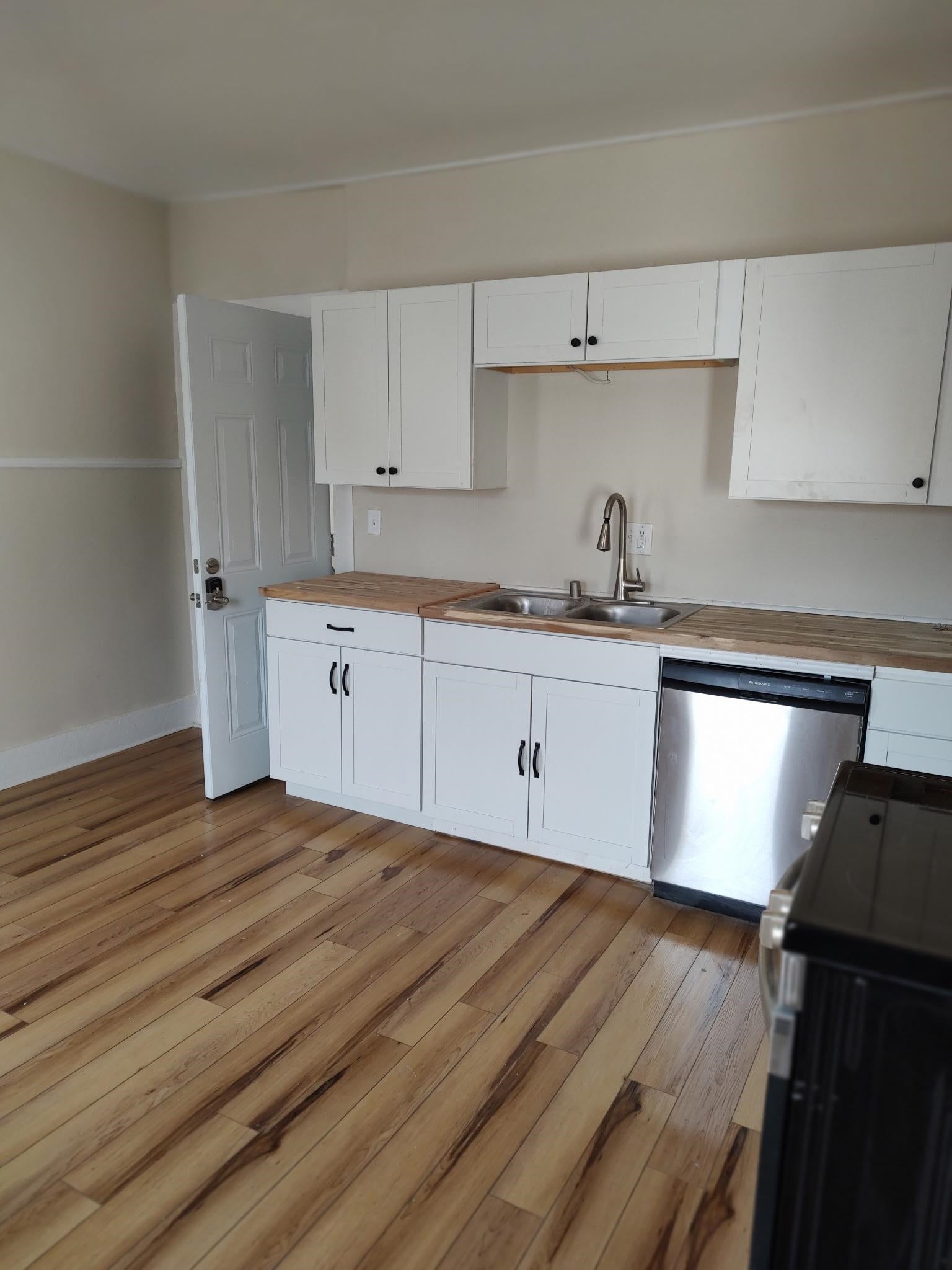 30 Elm Street Apt 6 — photo