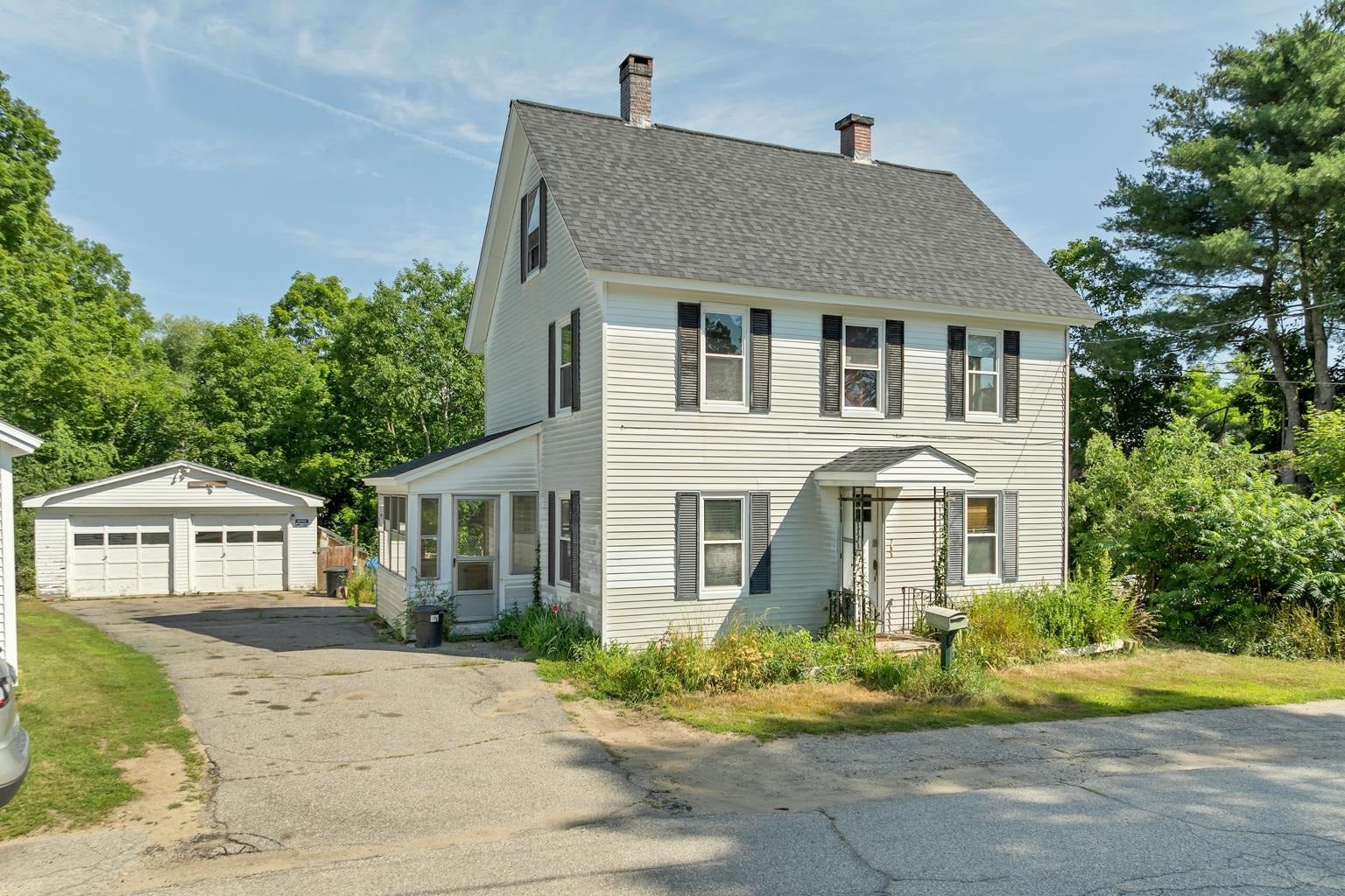 7 Maple Street — photo