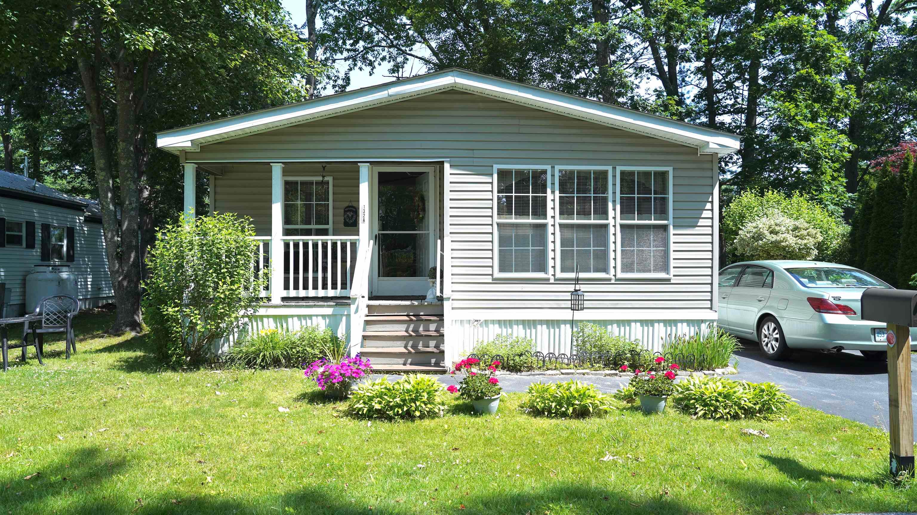 132A Robin Hood Drive — photo